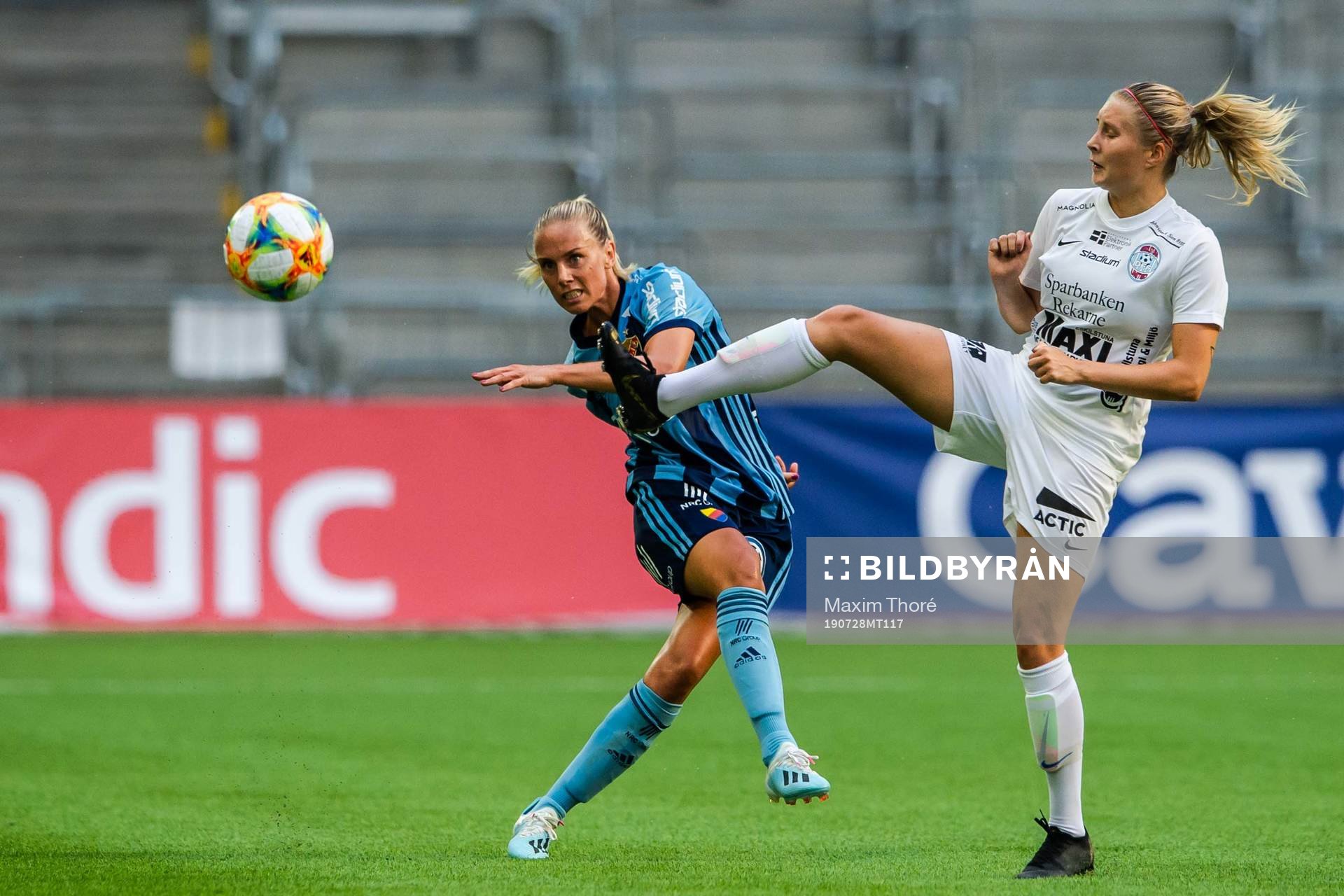 Djurgårdens Petronella Ekroth och Eskilstunas Fanny