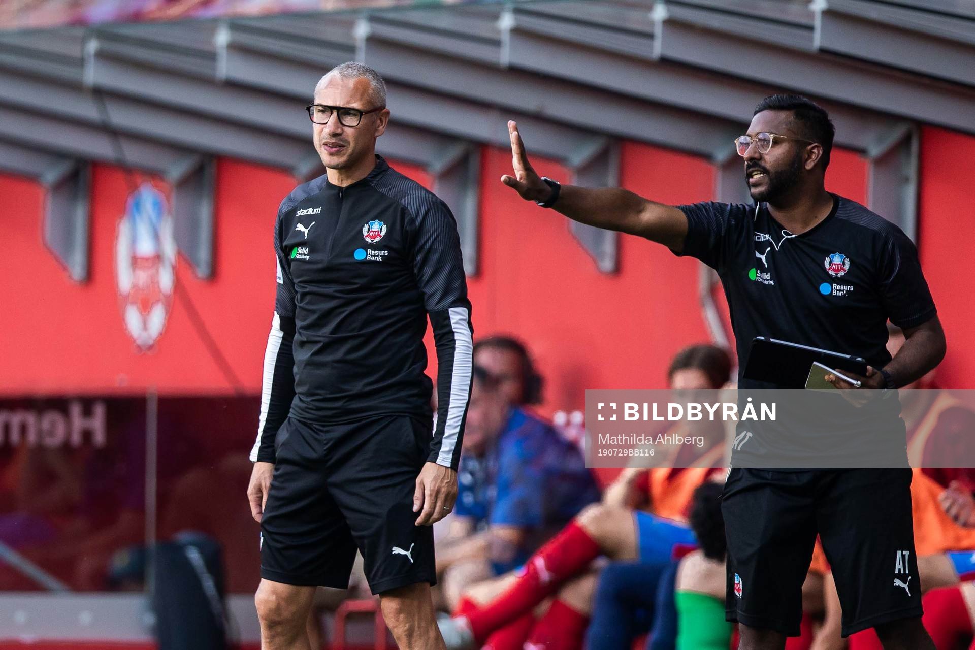 Helsingborgs tränare Henrik Larsson och assisterande