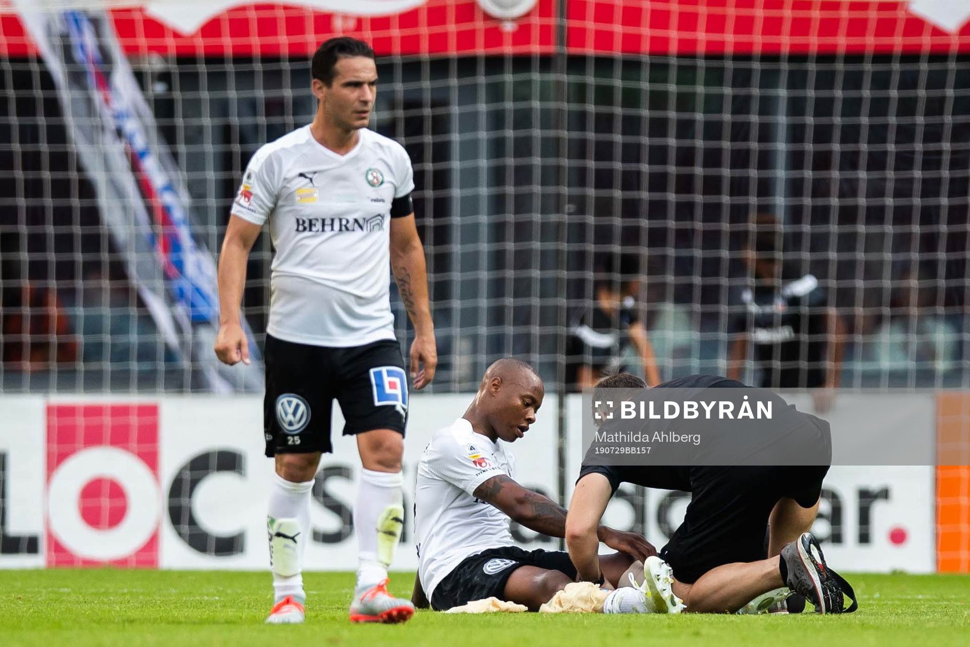 Örebros Carlos Strandberg får vård