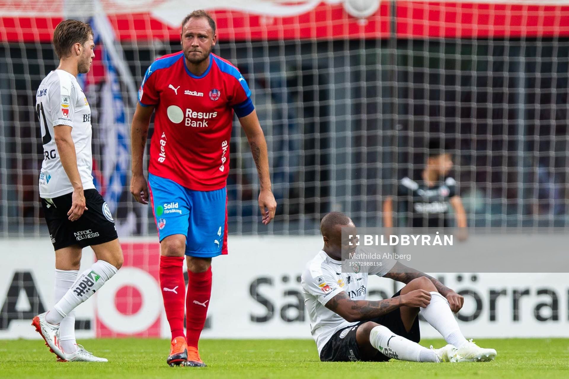 Örebros Carlos Strandberg har ont