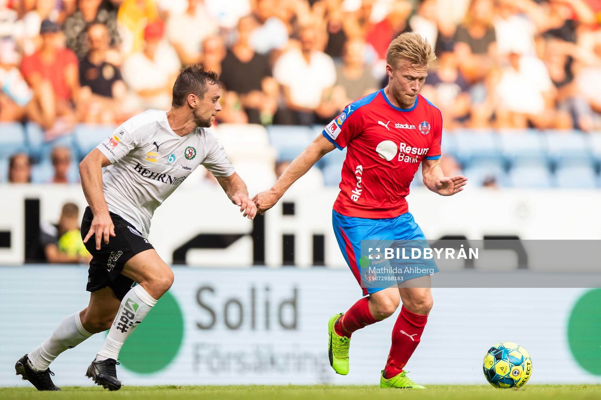Örebros Filip Rogic och Helsingborgs Andreas Landgren