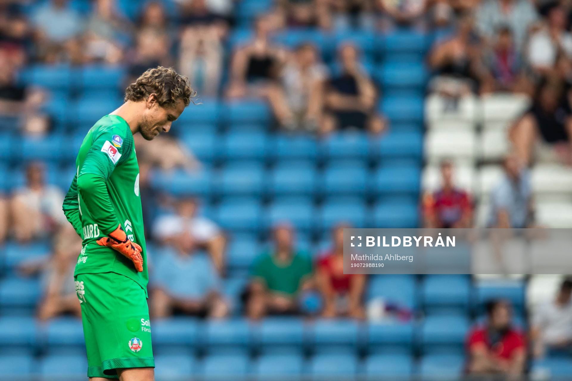 Helsingborgs målvakt Anders Lindegaard deppar