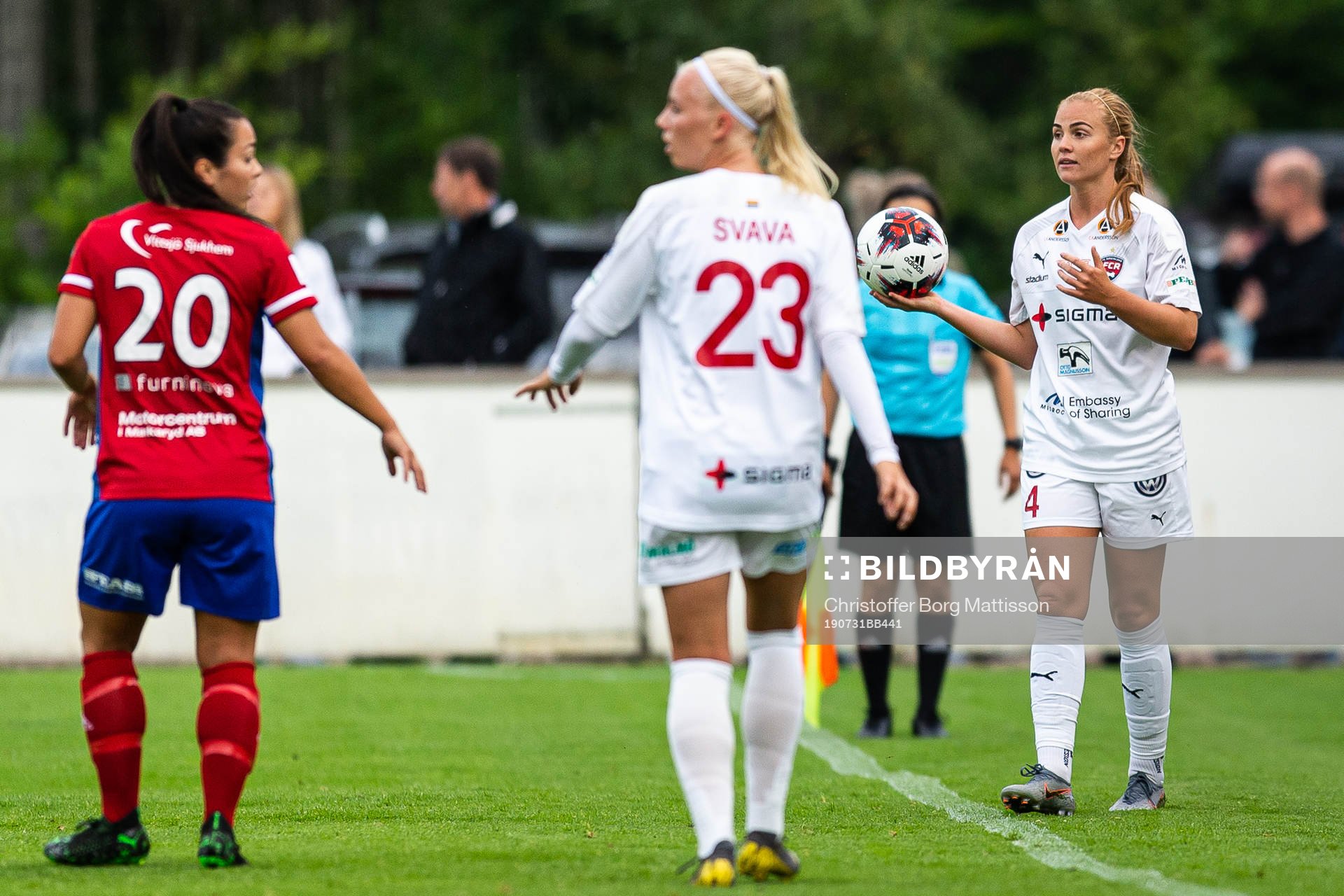 Rosengårds Glodis Perla Viggosdottir med inkast