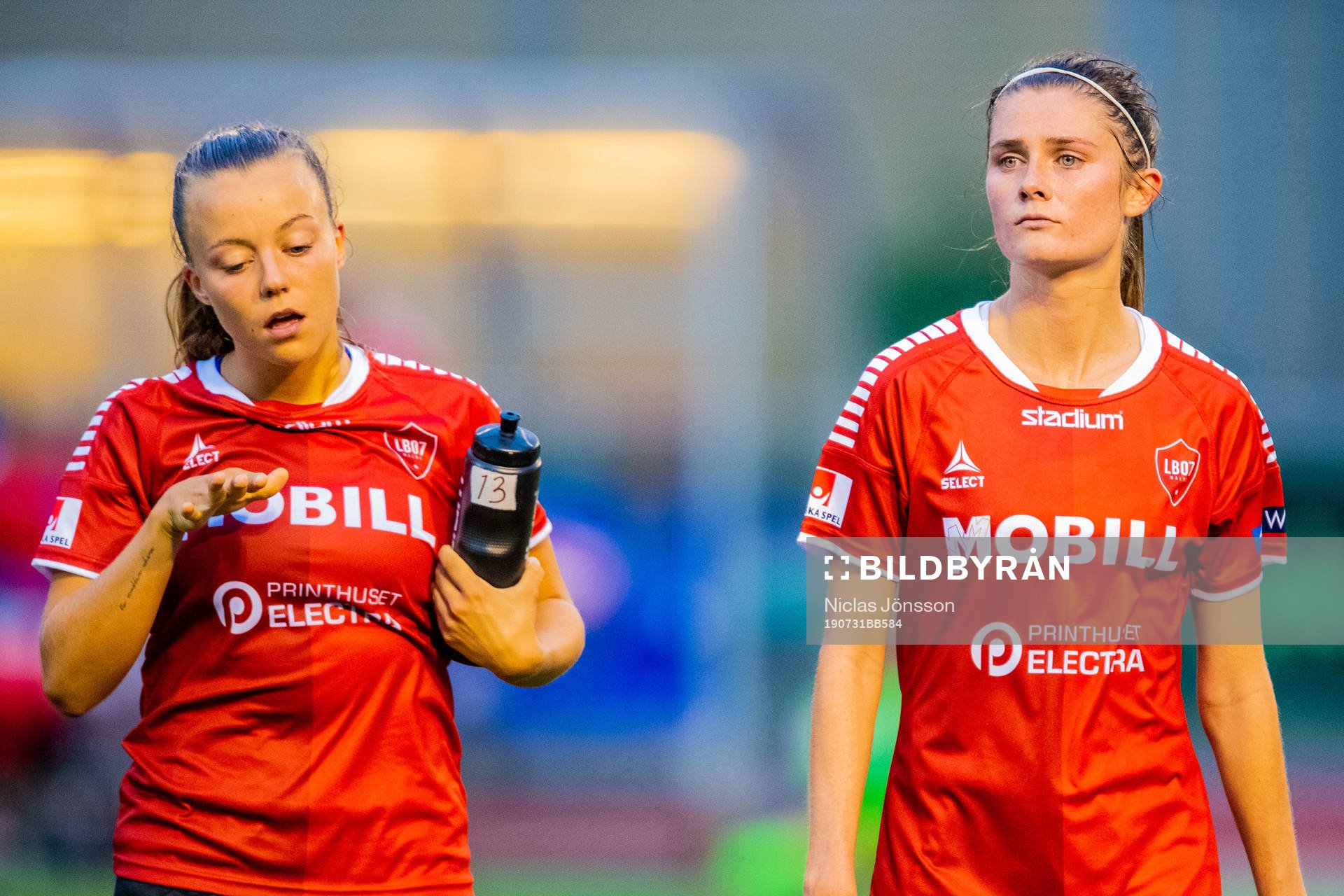 Limhamn Bunkeflos Olga Ahtinen och Dallas Dorosy  deppar