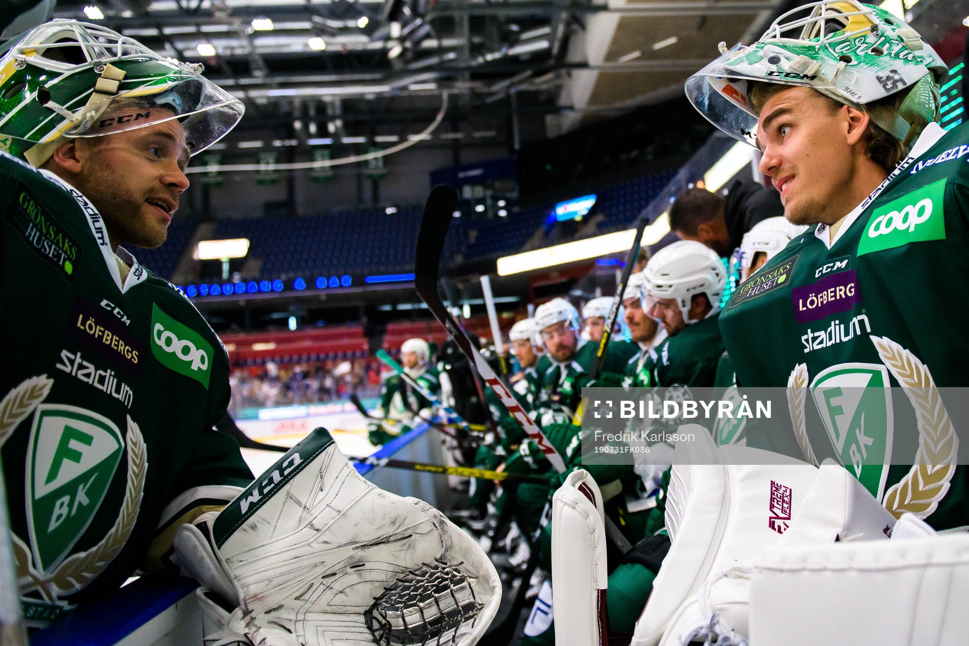 Färjestads målvakt Markus Svensson och Colorado Eagles,
