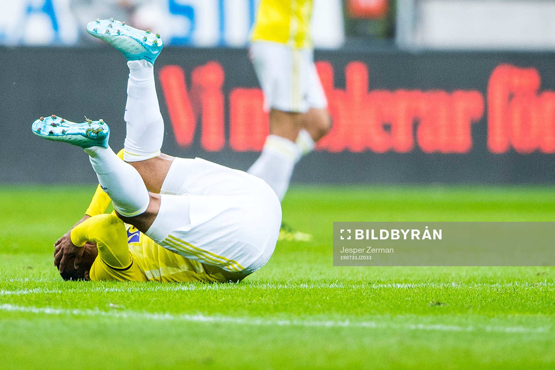 Marcos Tavares of Maribor and Sebastian Larsson of AIK during the UEFA Champions League qualifying match between AIK and Maribor on July 31, 2019 in Stockholm.