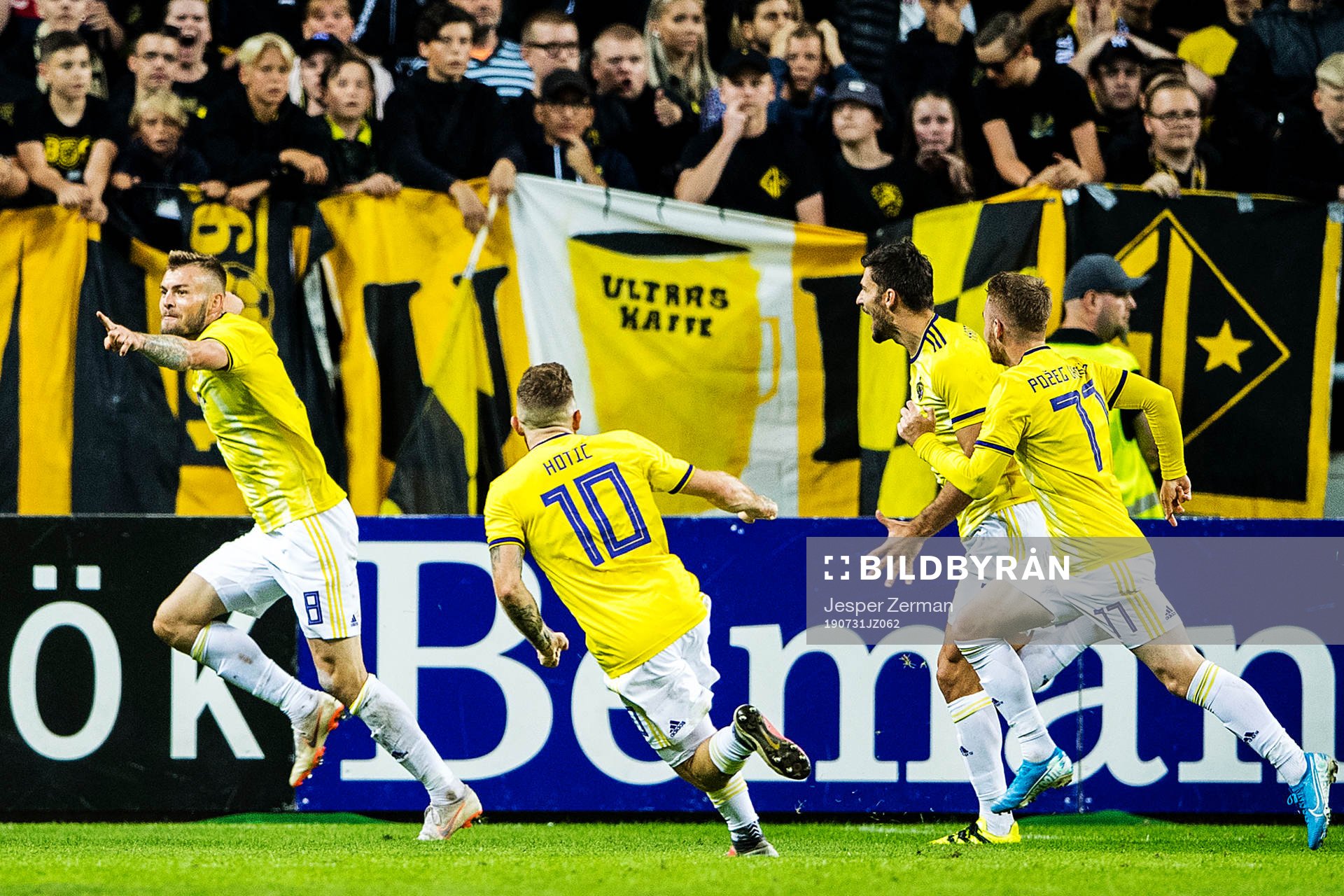 Alexandru Cretu of Maribor celebrates
