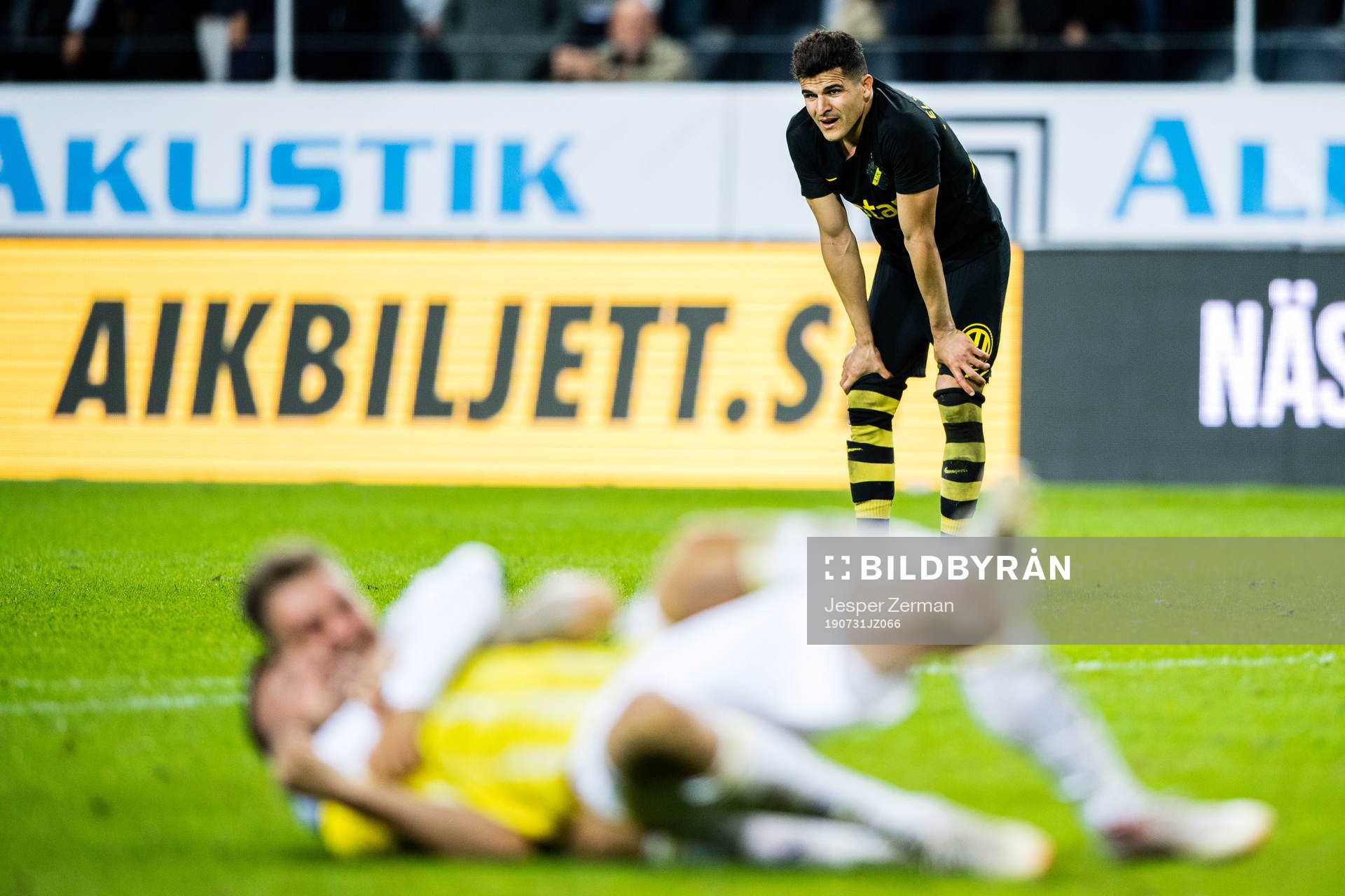 Tarik Elyounoussi of AIK looks dejected