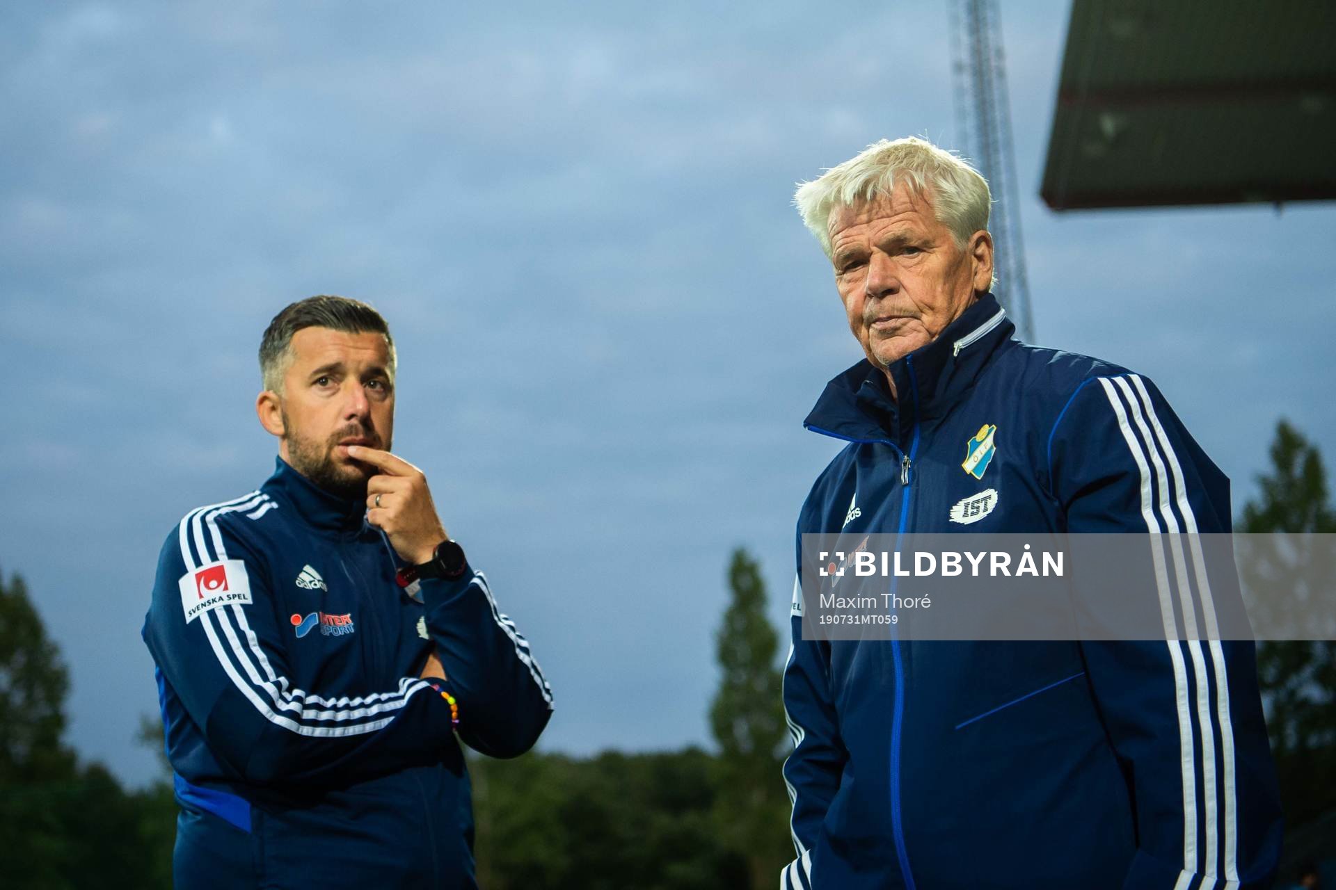 Östers tränare Dennis Velic och assisterande Karl Gunnar