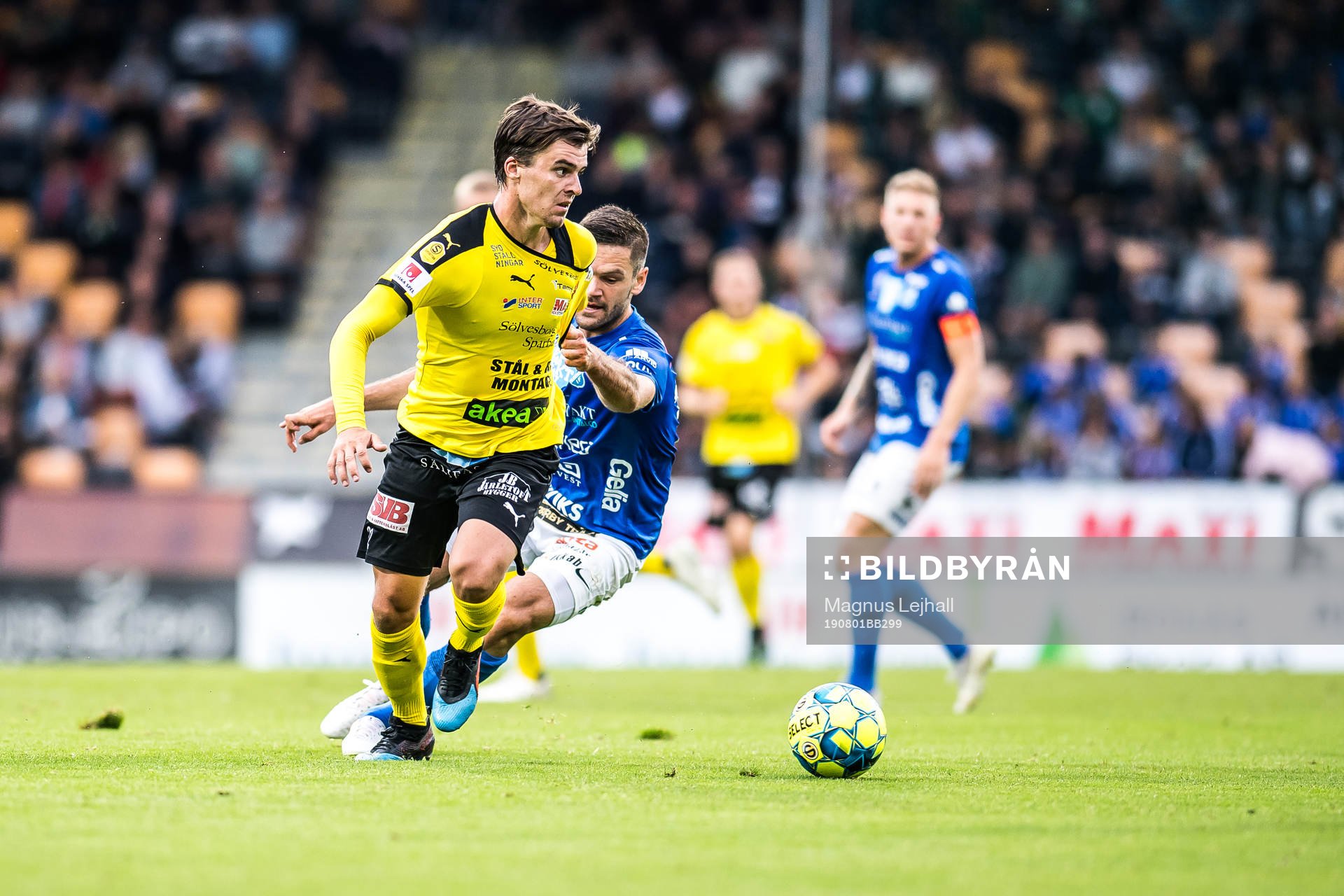 Mjällbys Jesper Gustavsson och Norrbys Adam Eriksson