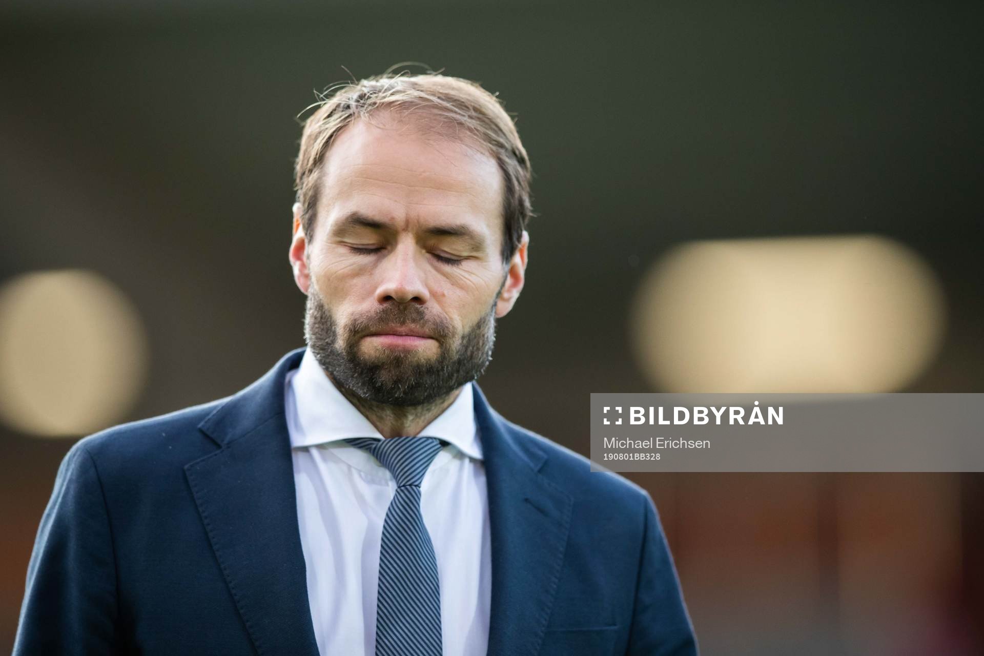 Head coach Andreas Alm of Häcken looks dejected