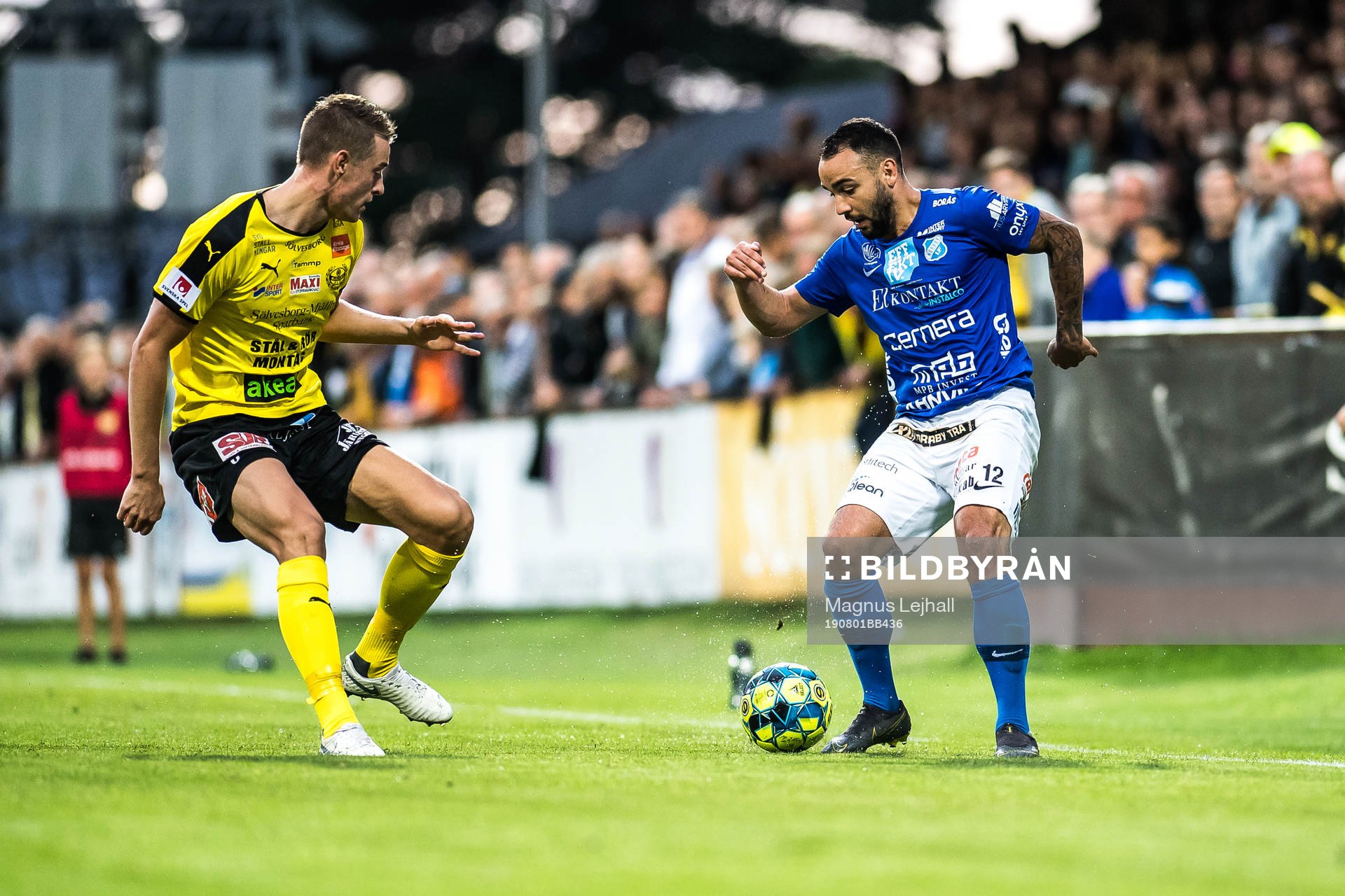 Mjällbys Pavle Vagic  och Norrbys Richard Yarsuvat
