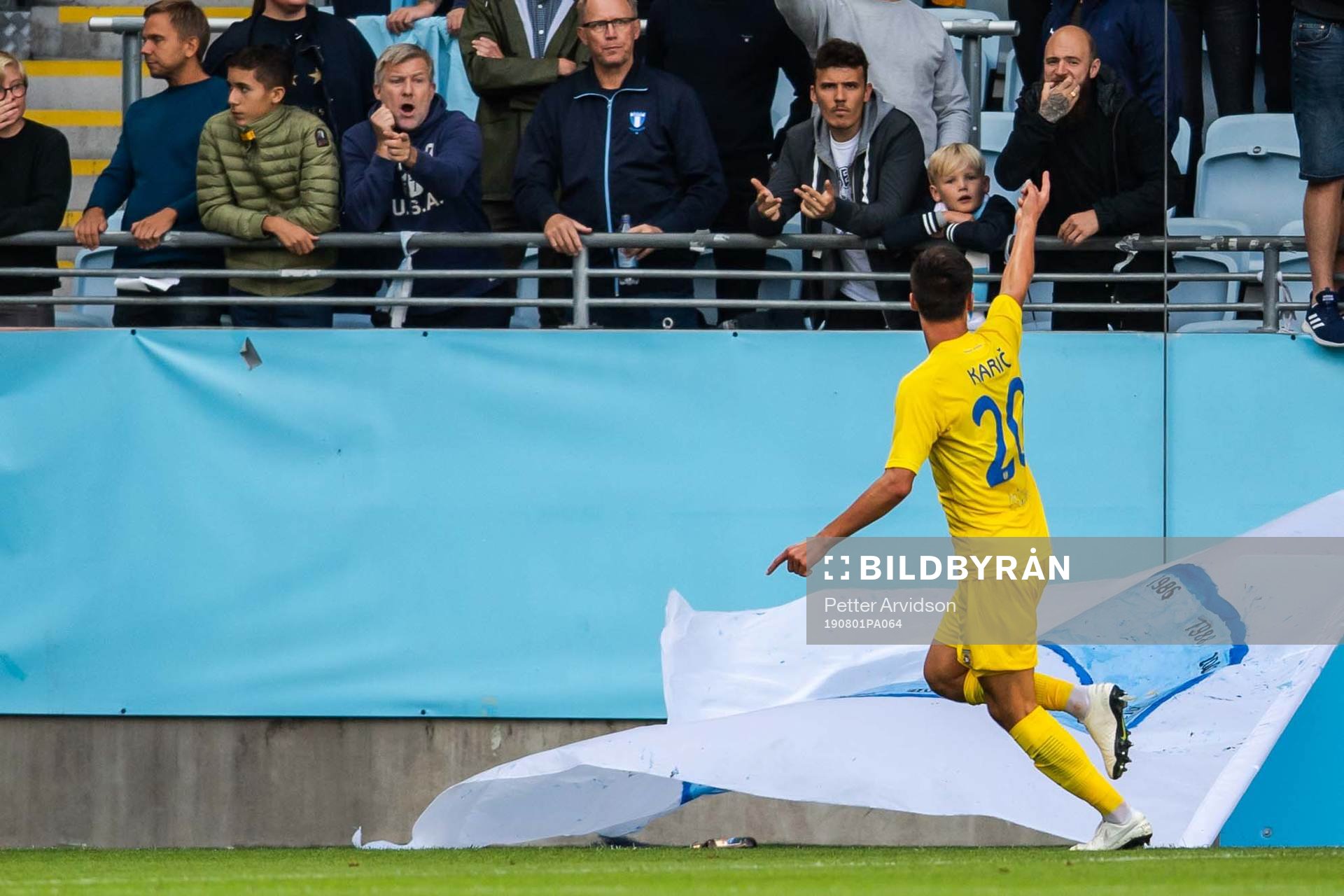 Sven Karic of Domzale celebrates