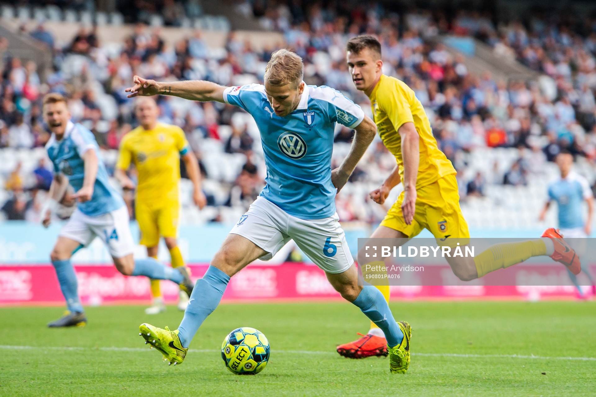 Oscar Lewicki of Malmö FF