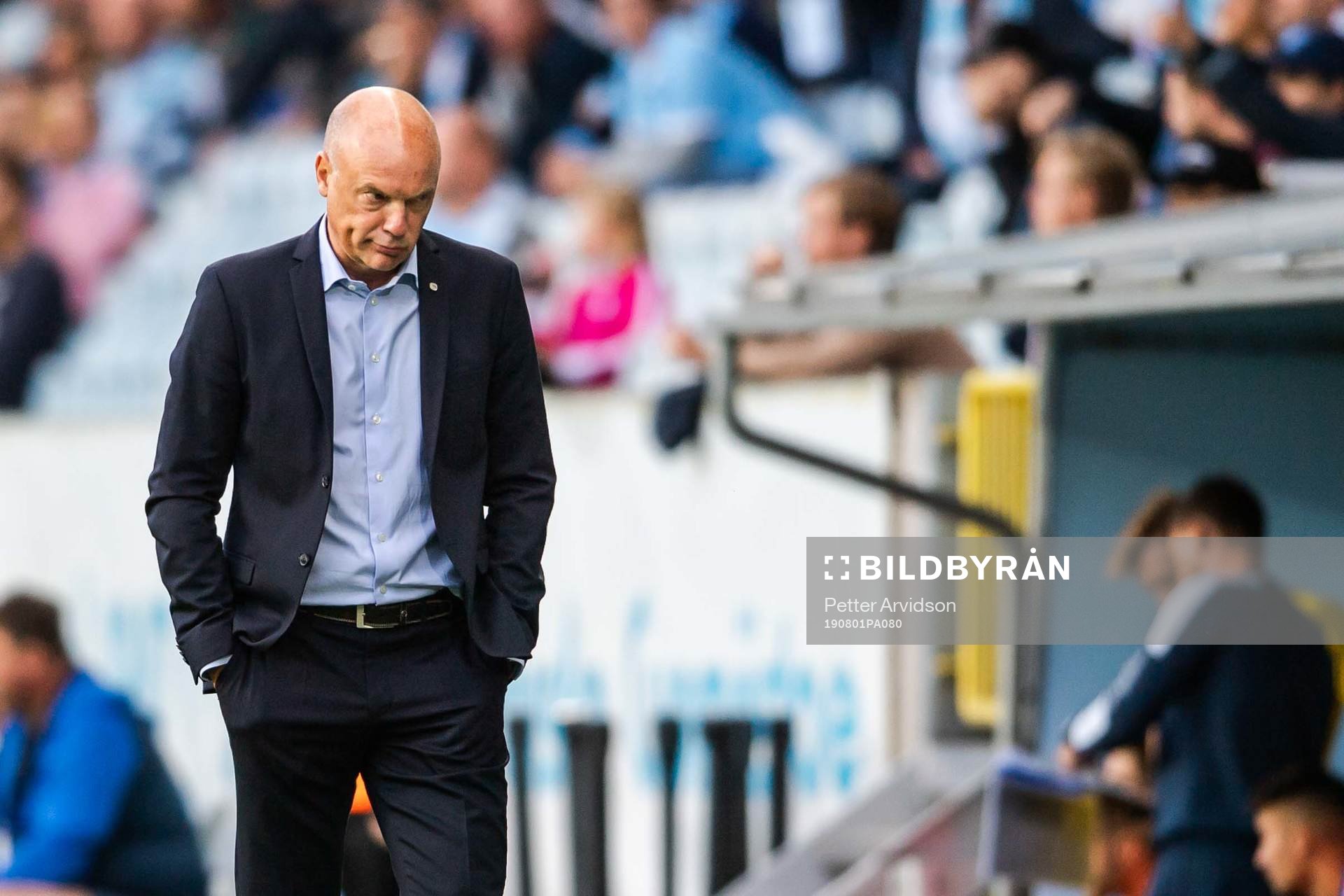 Uwe Rösler, head coach of Malmö FF looks dejected