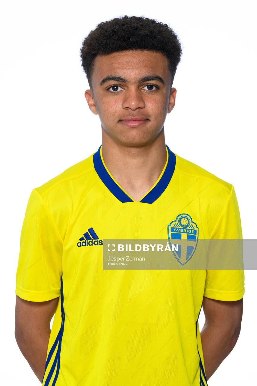 Kevin Larsson Ajayi i P15-landslaget