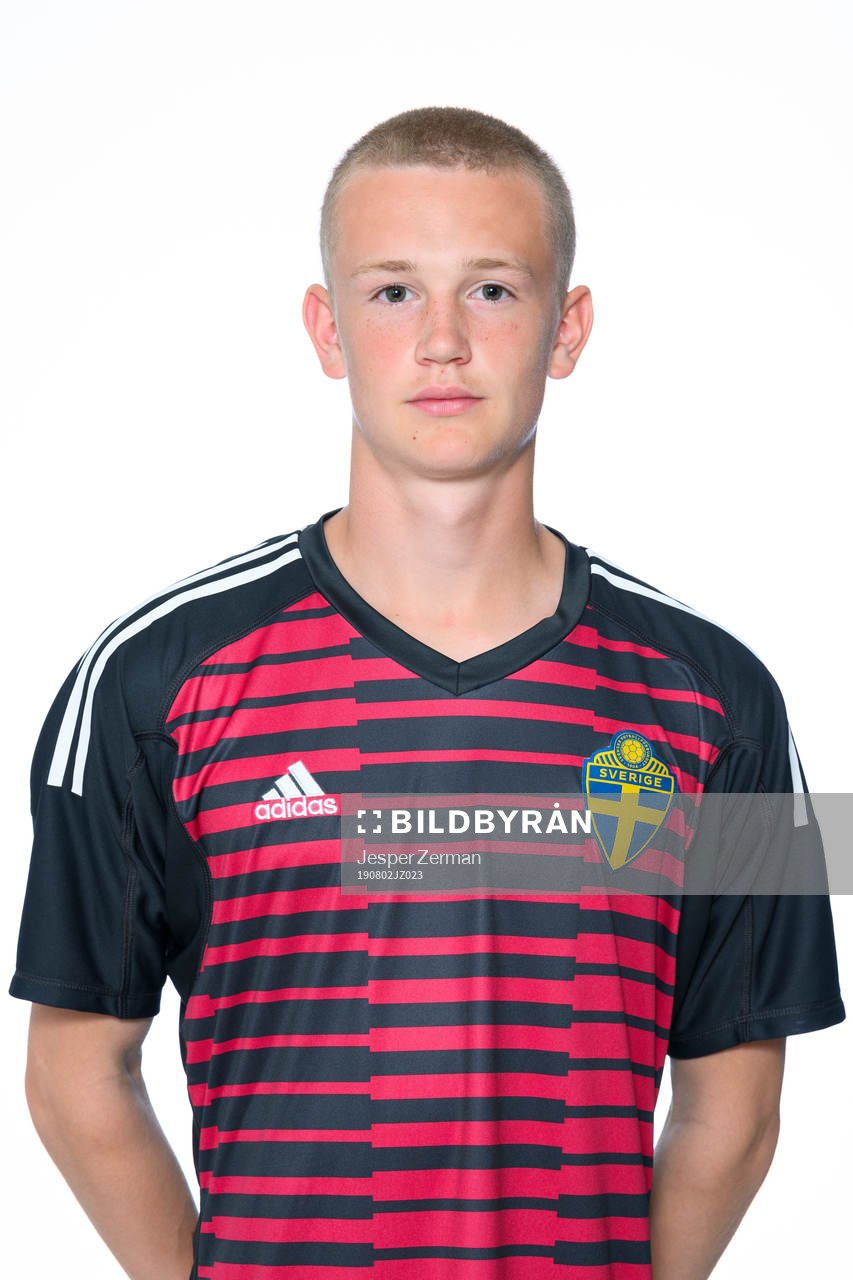 Tobias Hellström i P15-landslaget