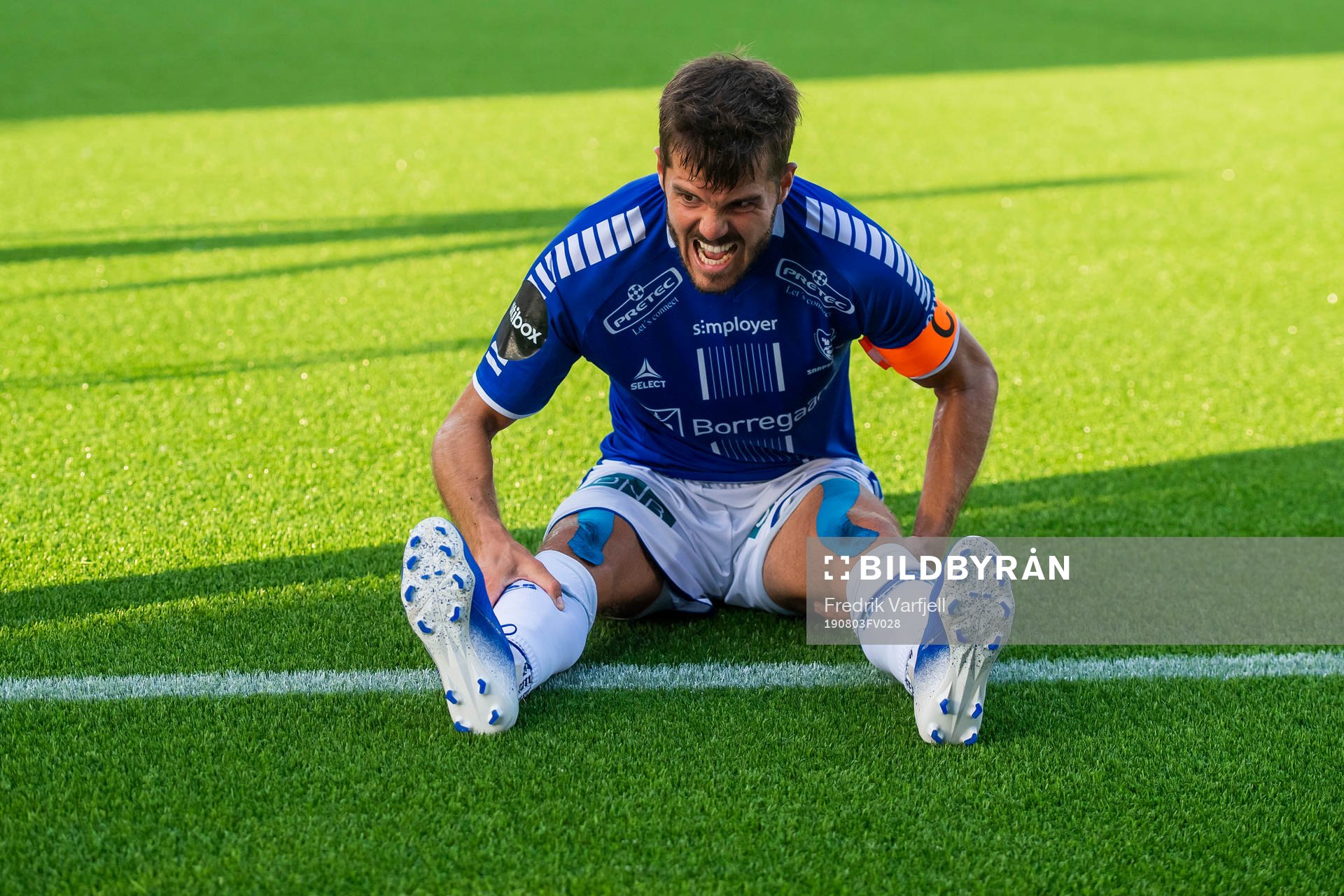 Joachim Thomassen of Sarpsborg 08 reacts