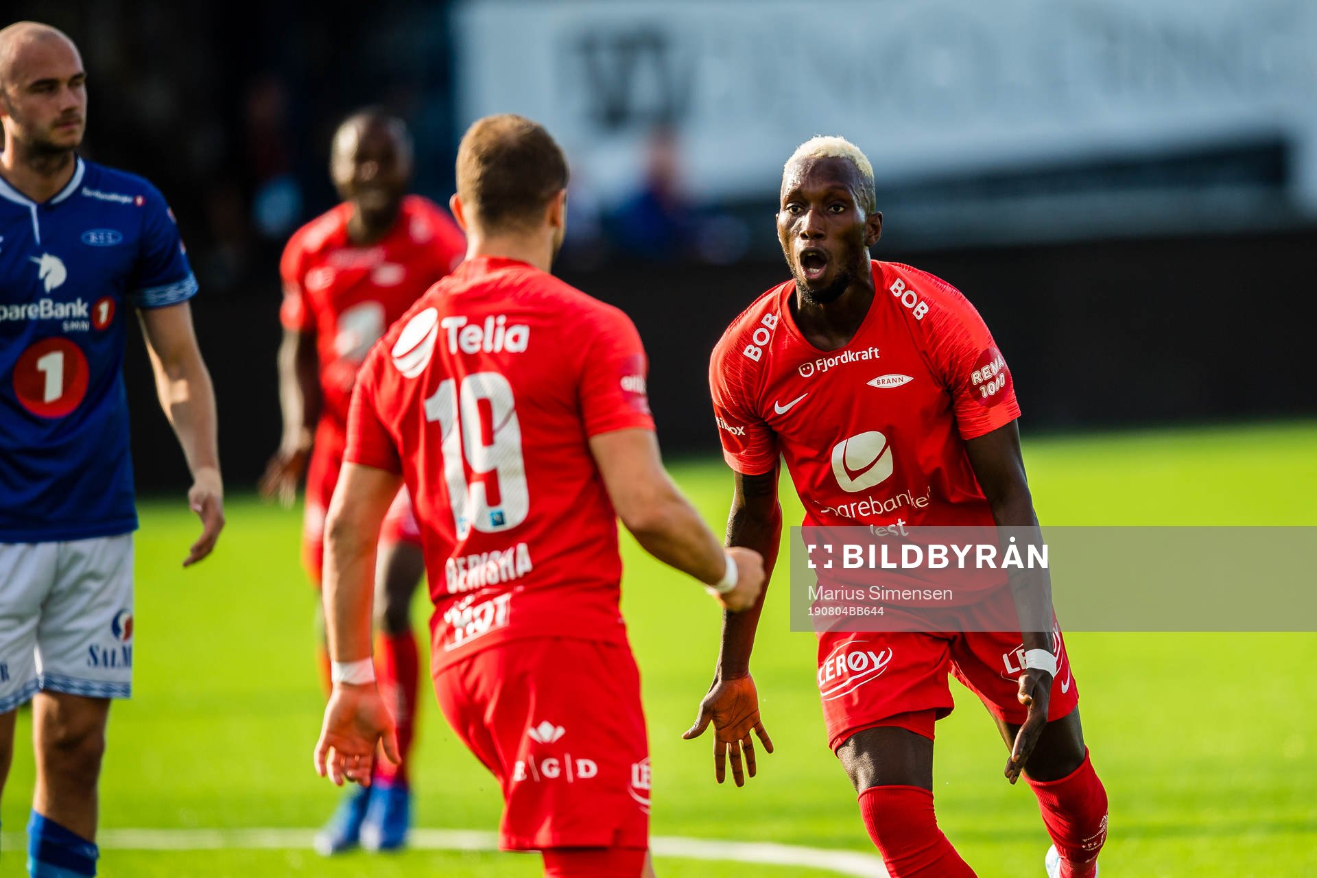 Karamoko Daouda Bamba of Brann celebrates