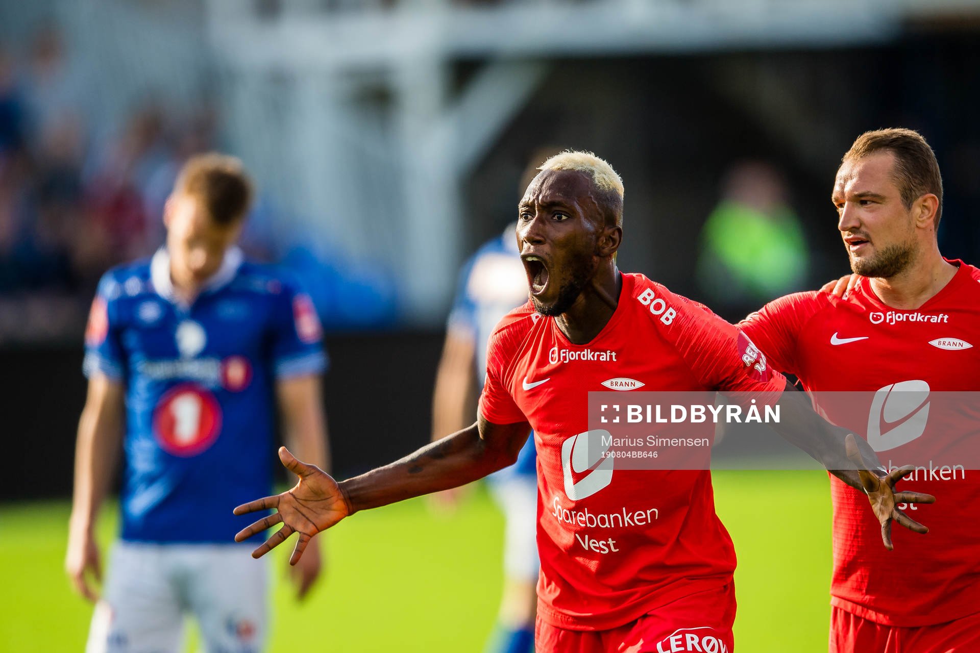 Karamoko Daouda Bamba of Brann celebrates