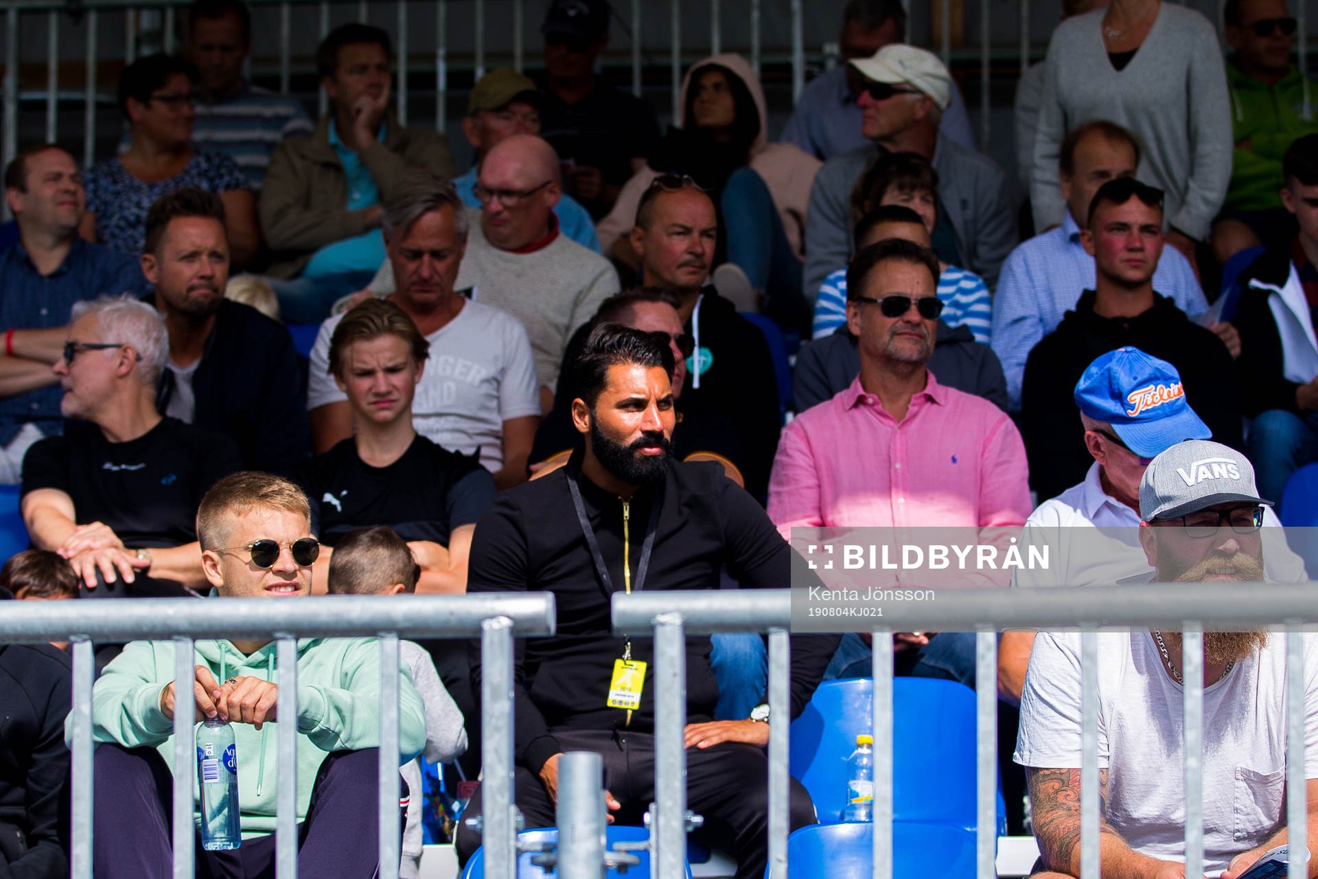 Västerås Stefan Batan på läktaren under fotbollsmatchen i Superettan mellan Frej och Västerås den 4 augusti 2019 i Stockholm. 