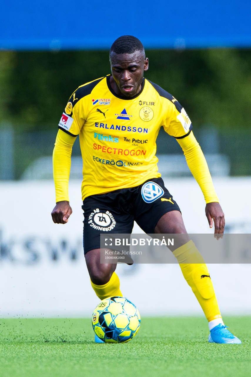 Frejs Filston Mawana