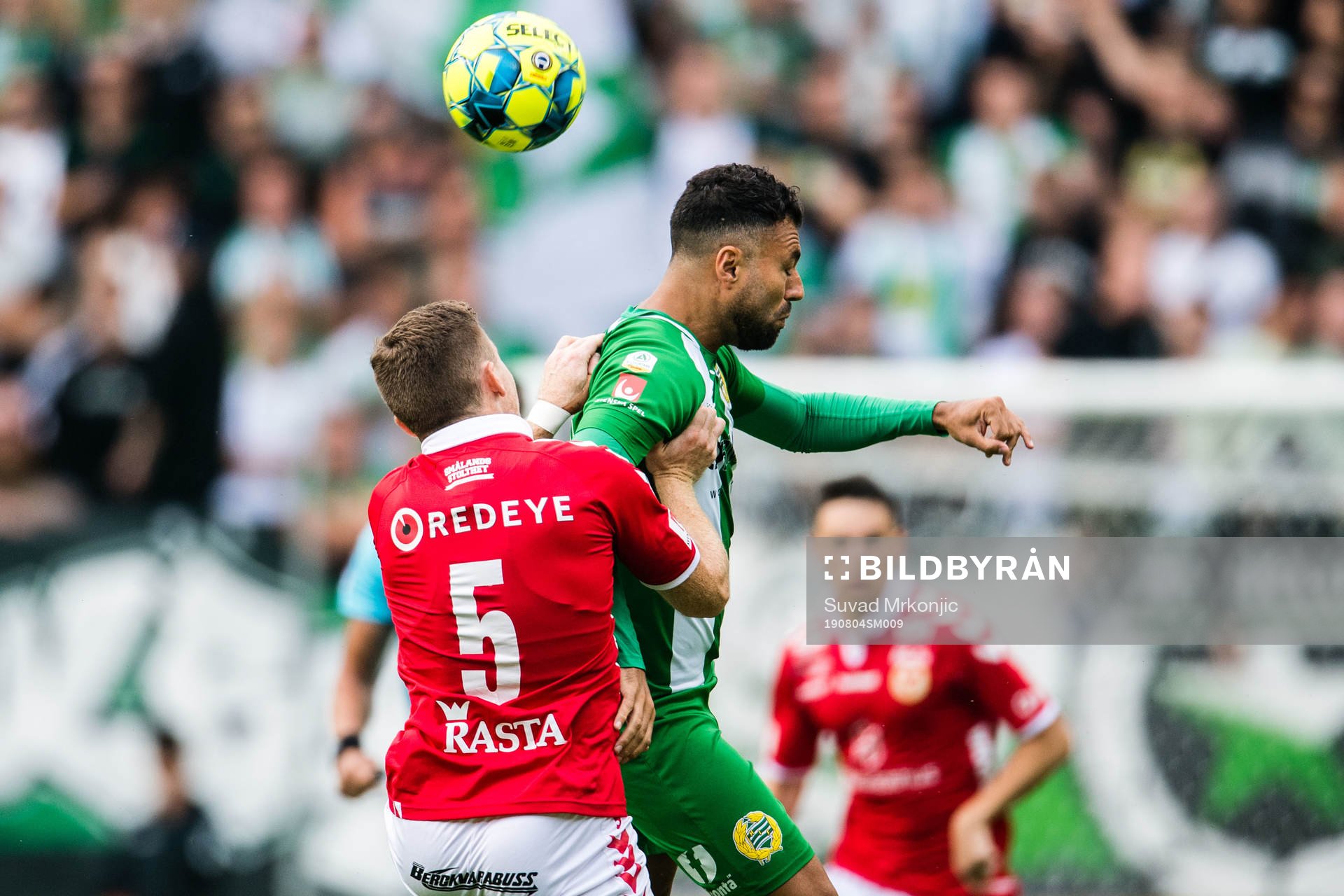 Hammarbys Imad Khalili och Kalmars Victor Agardius
