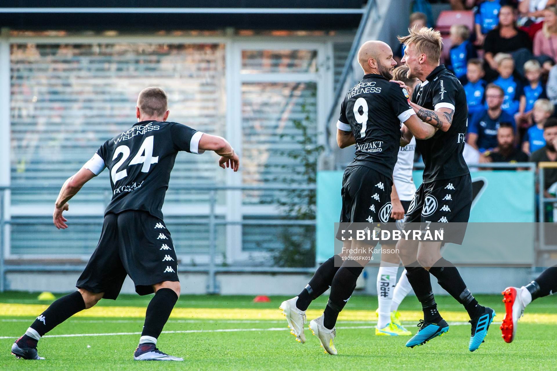 IFK Göteborgs Sebastian Eriksson och Robin Söder jublar