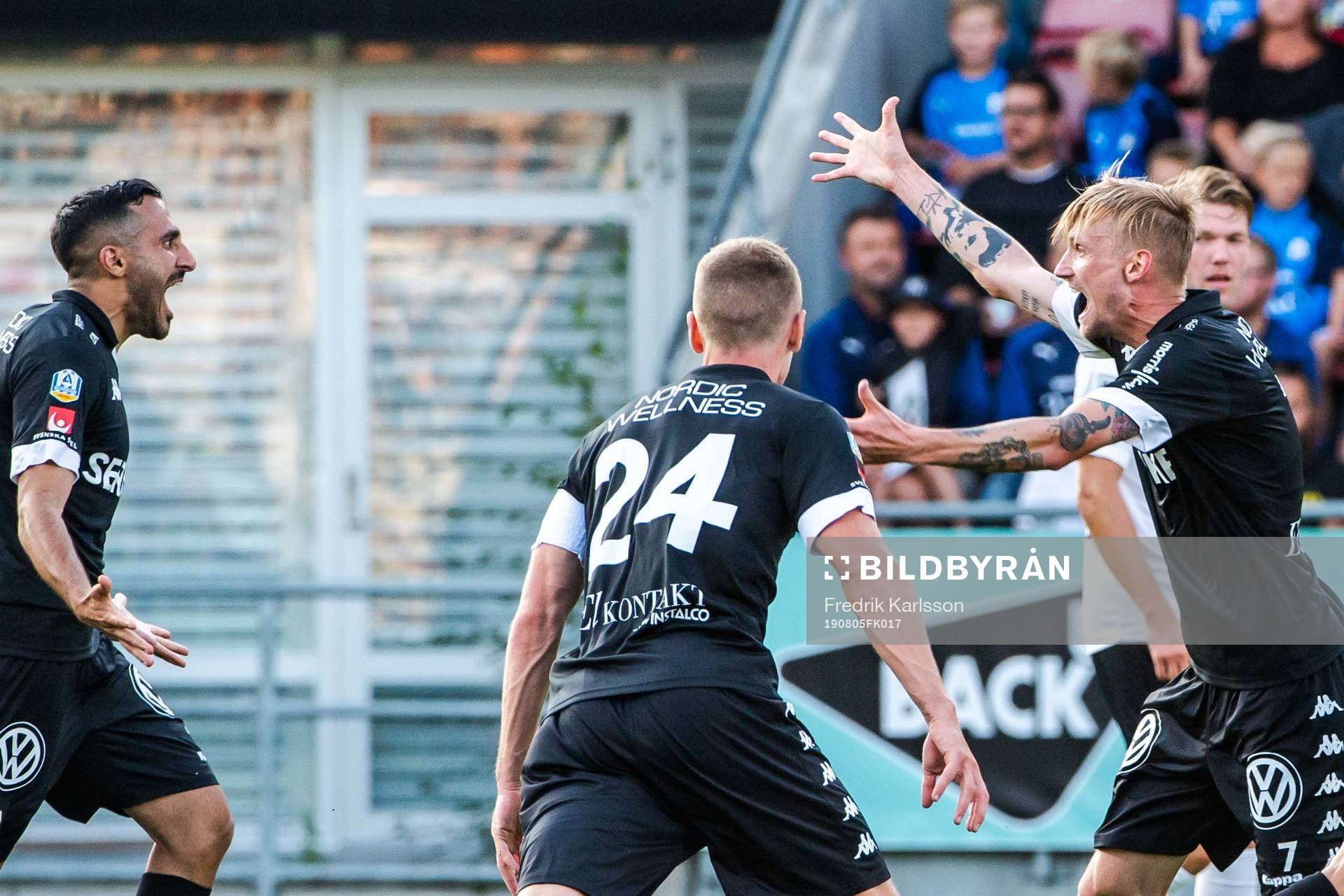 IFK Göteborgs Sebastian Eriksson och Robin Söder jublar