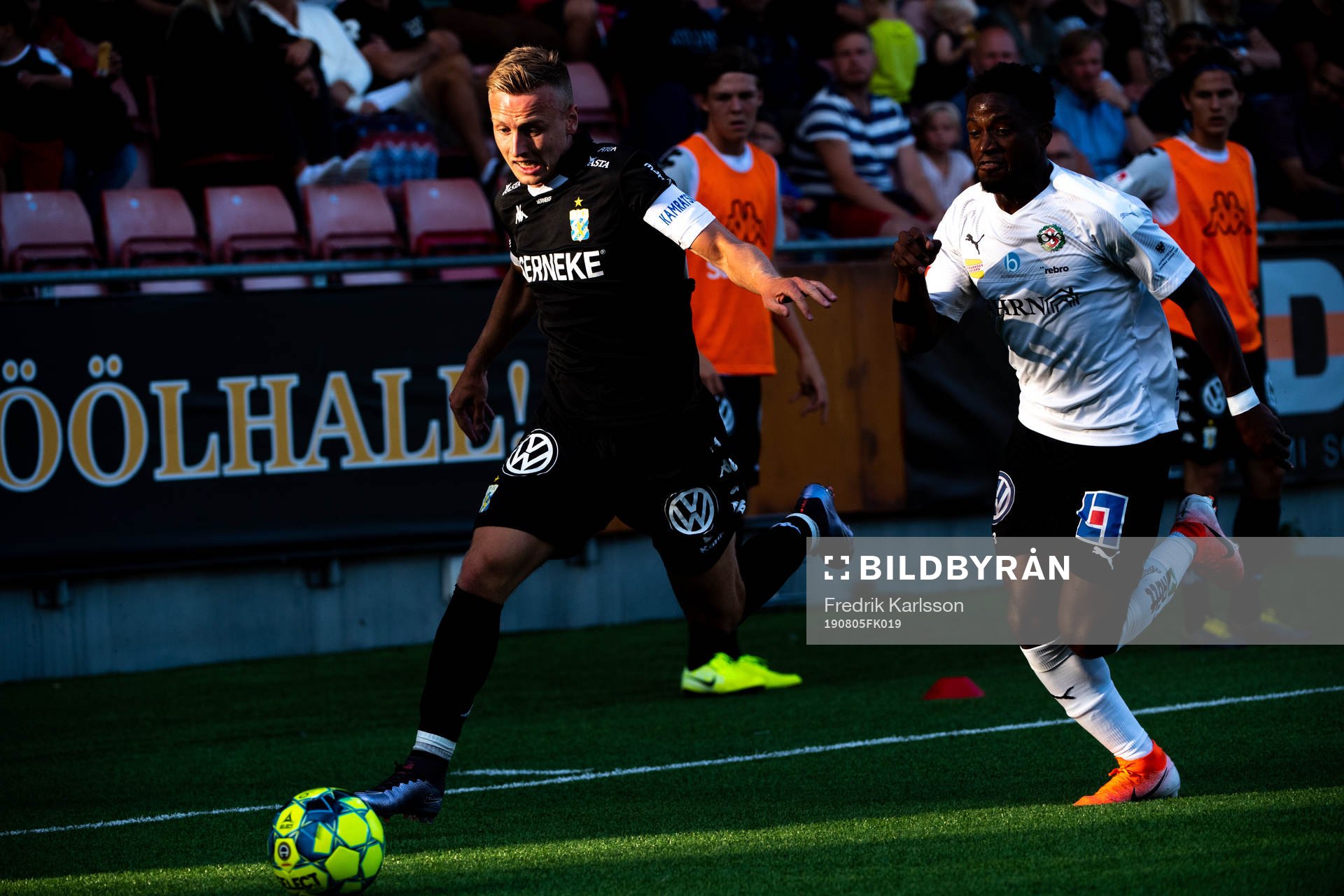 IFK Göteborgs Sebastian Ohlsson och Örebros Kevin Wright
