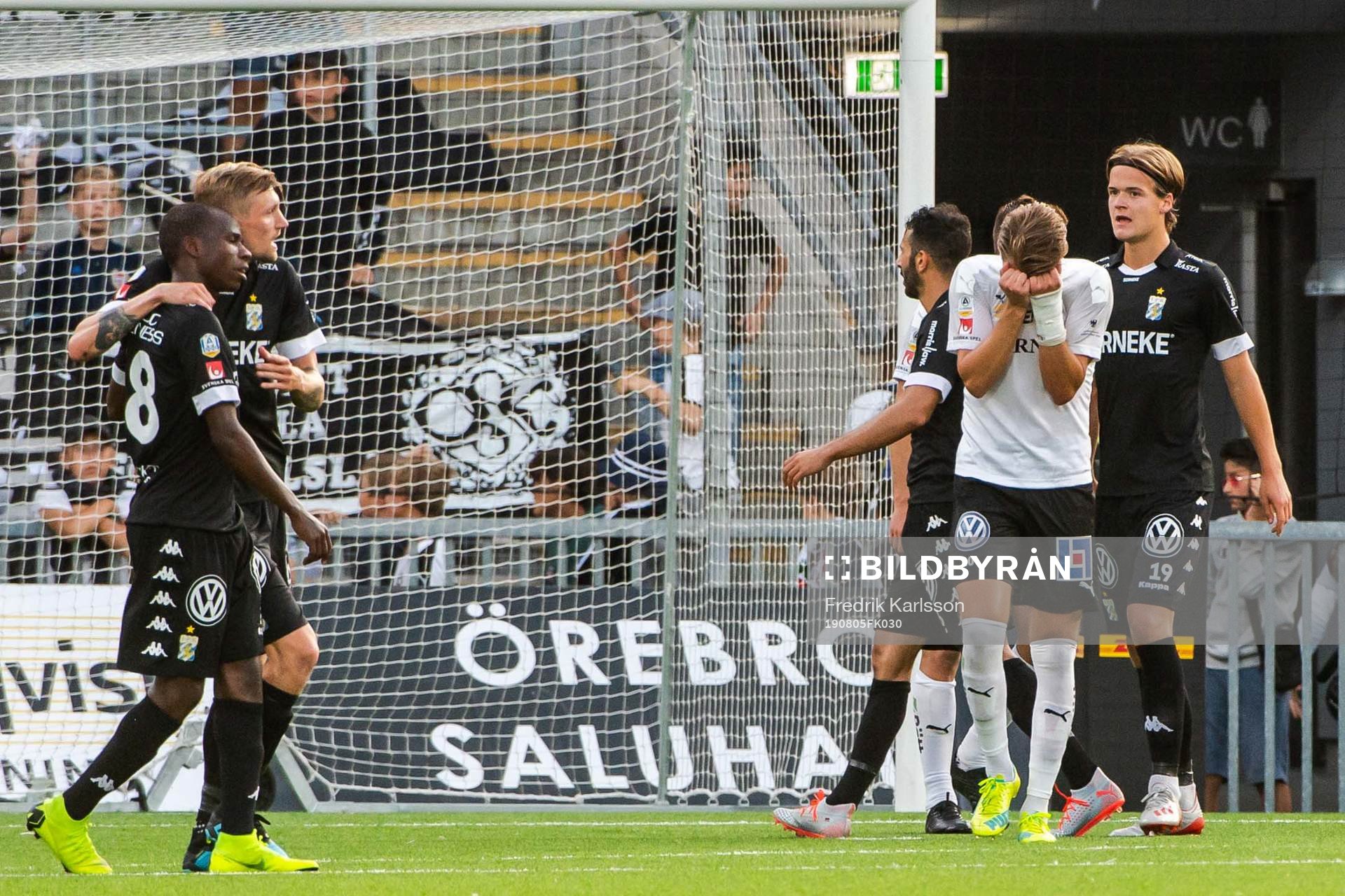 Örebros Martin Broberg deppar