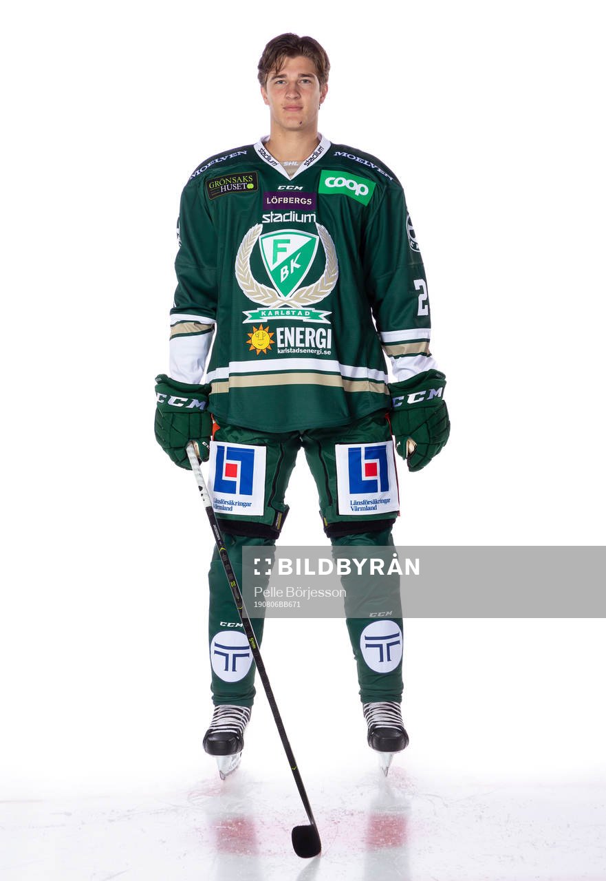 Färjestads Oskar Bäck