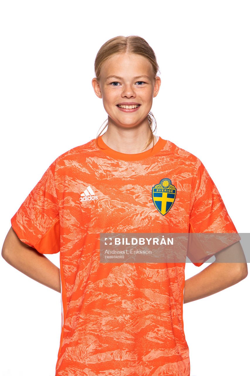Frida Larsson i F15/04-landslaget