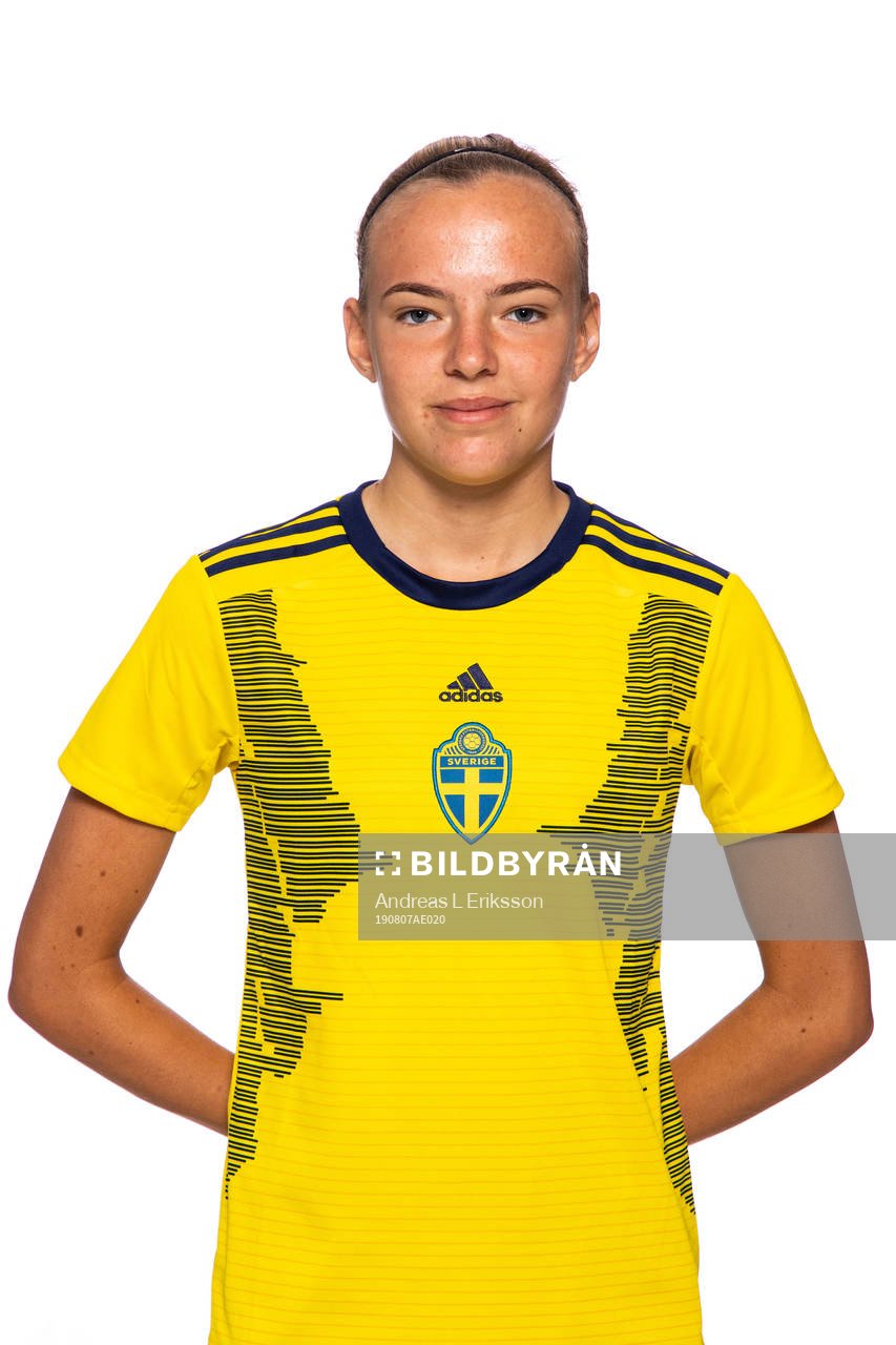 Maja Wrångemyr i F15/04-landslaget