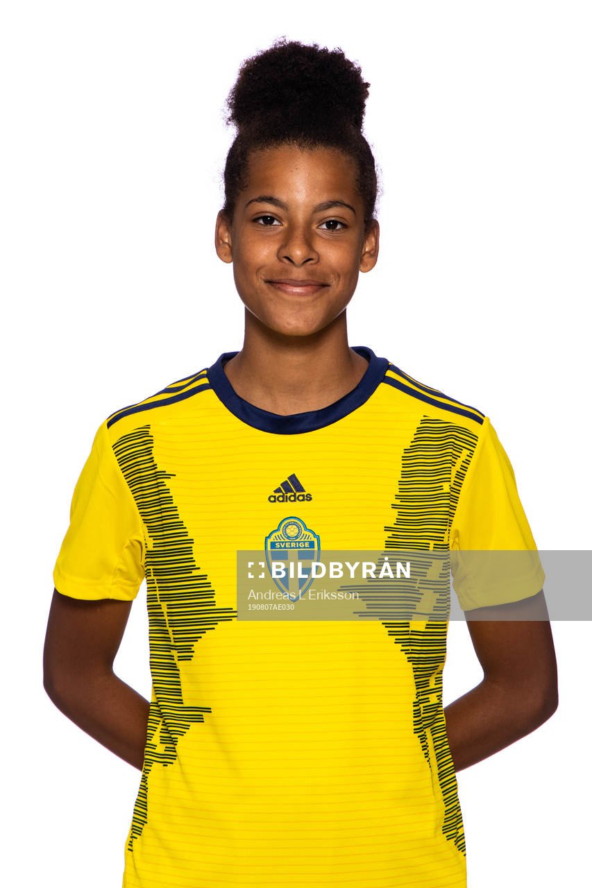 Natasha Okorie i F15/04-landslaget