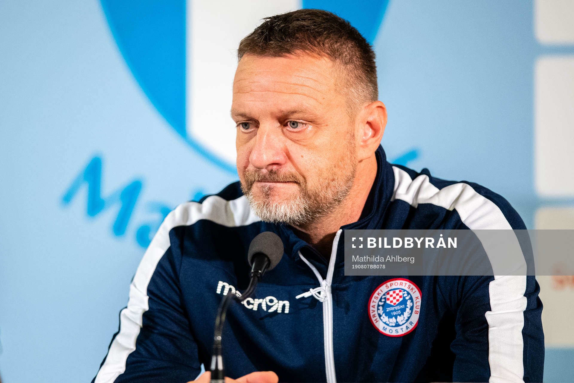 Hari Vukas, head coach of Zrinjski looks dejected