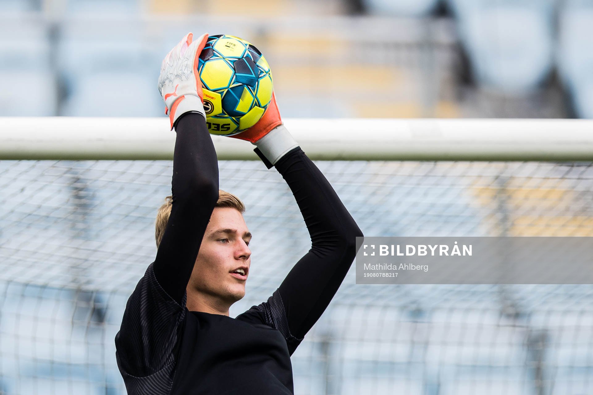 Goalkeeper Mathias Nilsson of Malmö FF