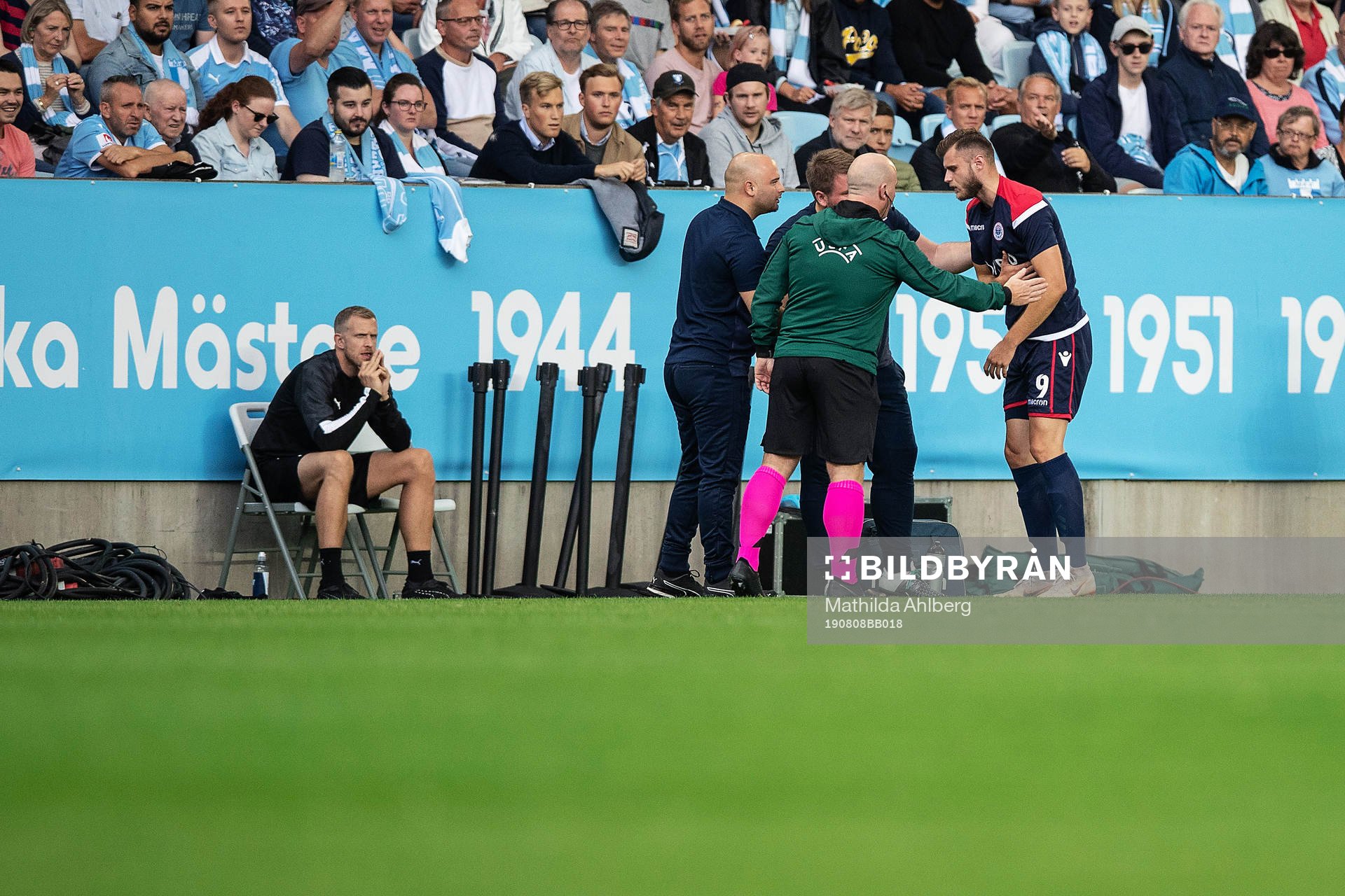 Irfan Hadzic of Zrinjski gets treatment