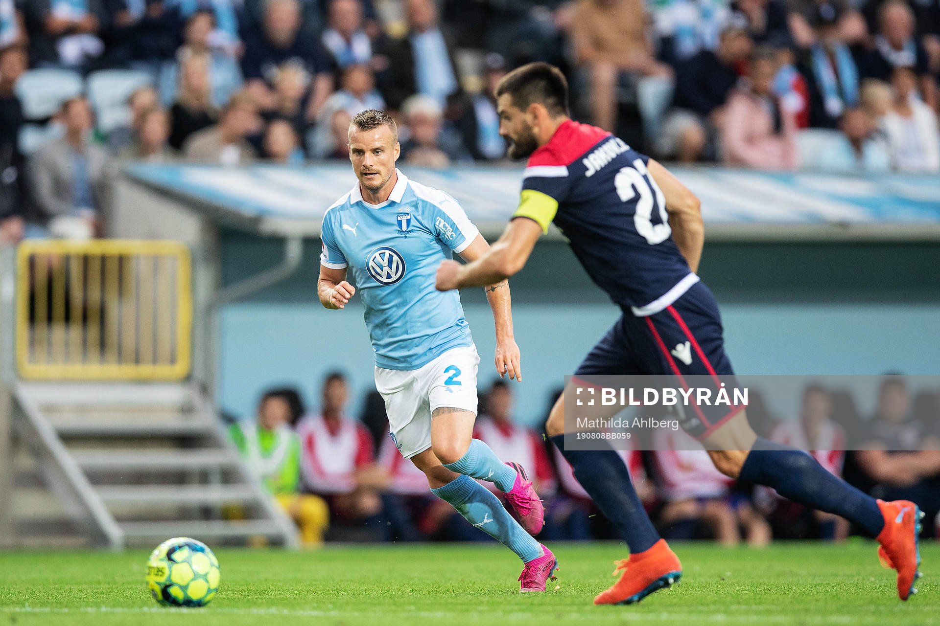 Eric Larsson of Malmö FF and Slobodan Jakovljevic of