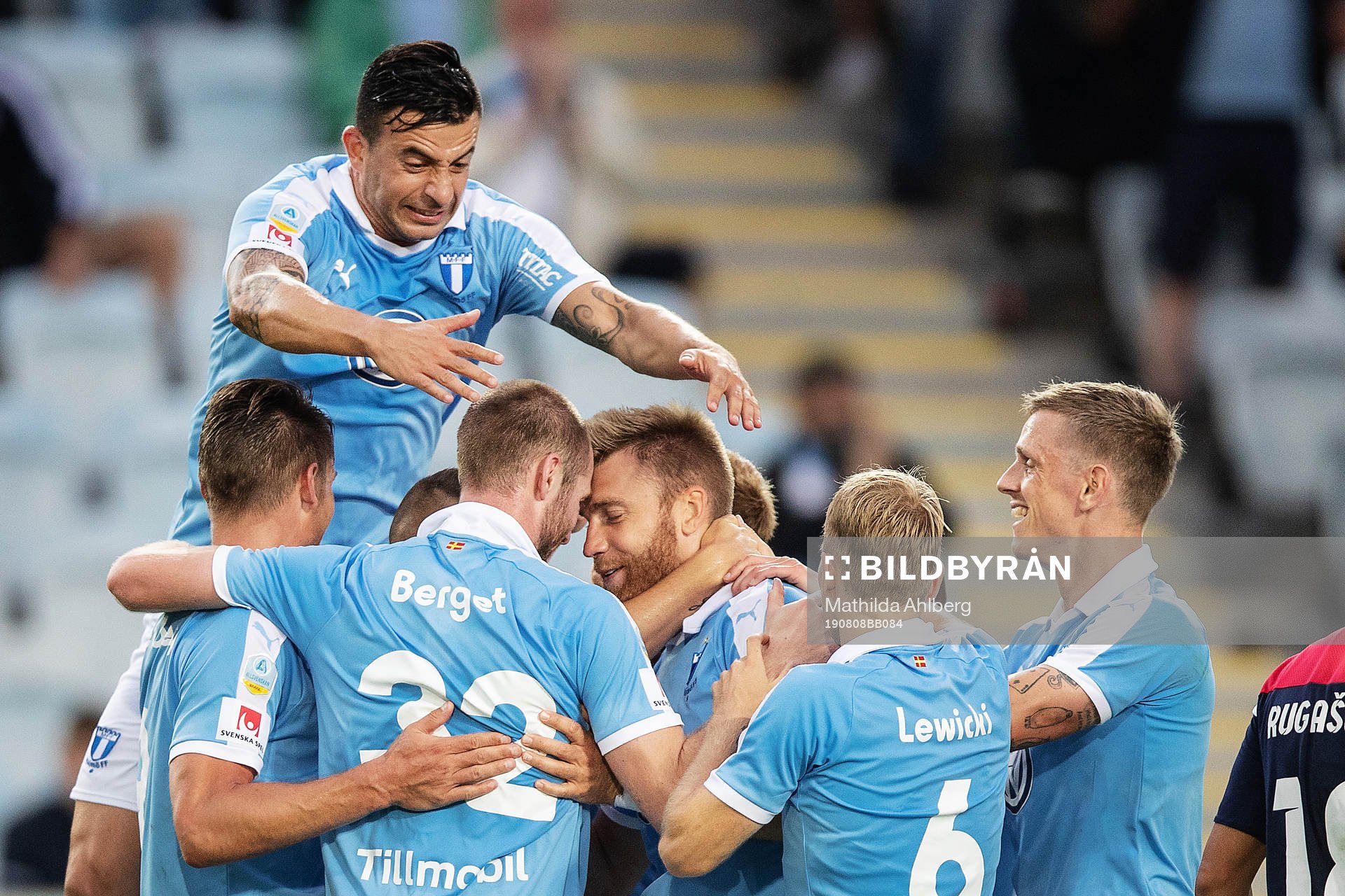 Rasmus Bengtsson and Guillermo Molins of Malmö FF celebrates after 1-0 during the Europa League qualifying match between Malmö FF and Zrinjski on August 8, 2019 in Malmö.