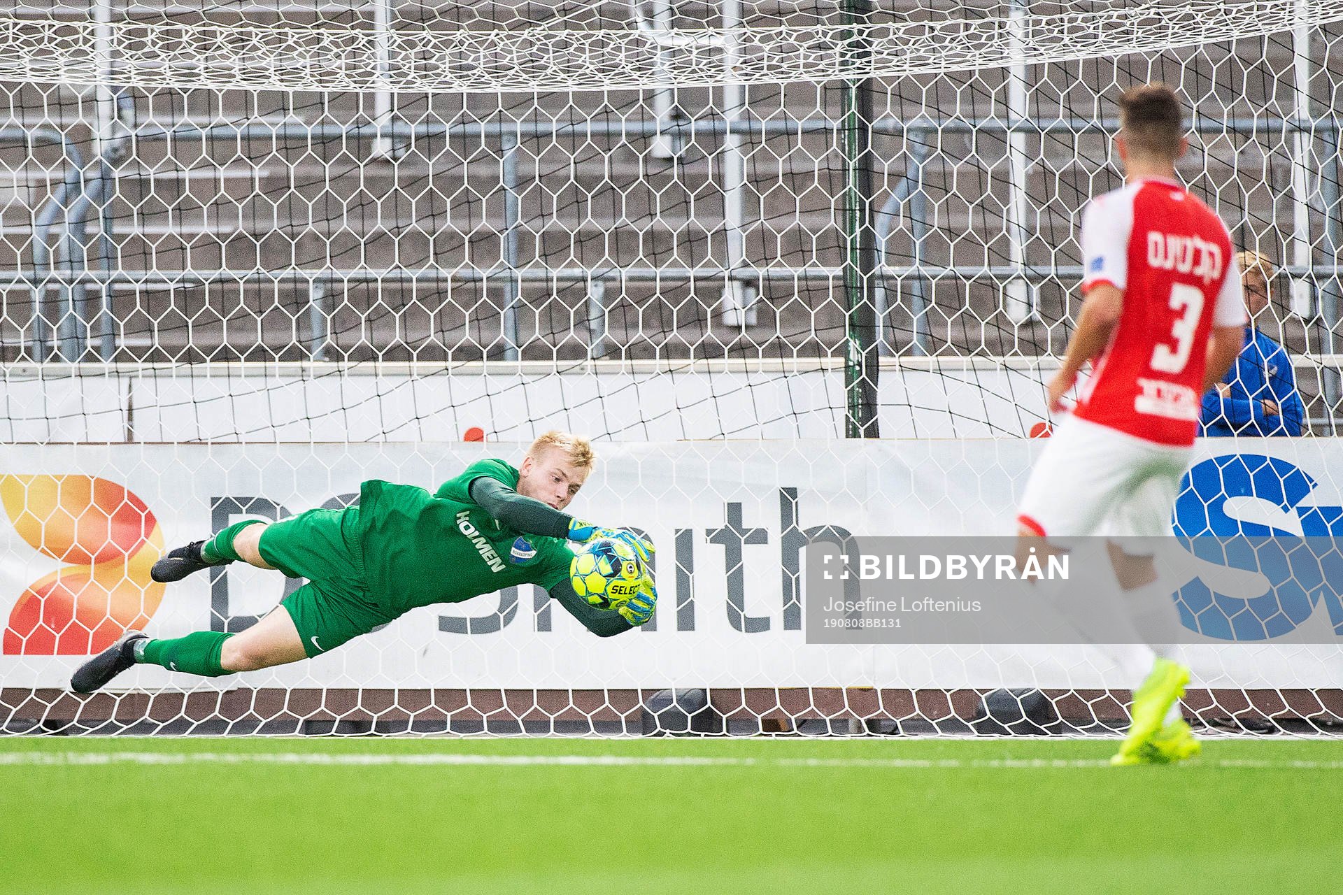 goalkeeper Isak Pettersson of IFK Norrköping