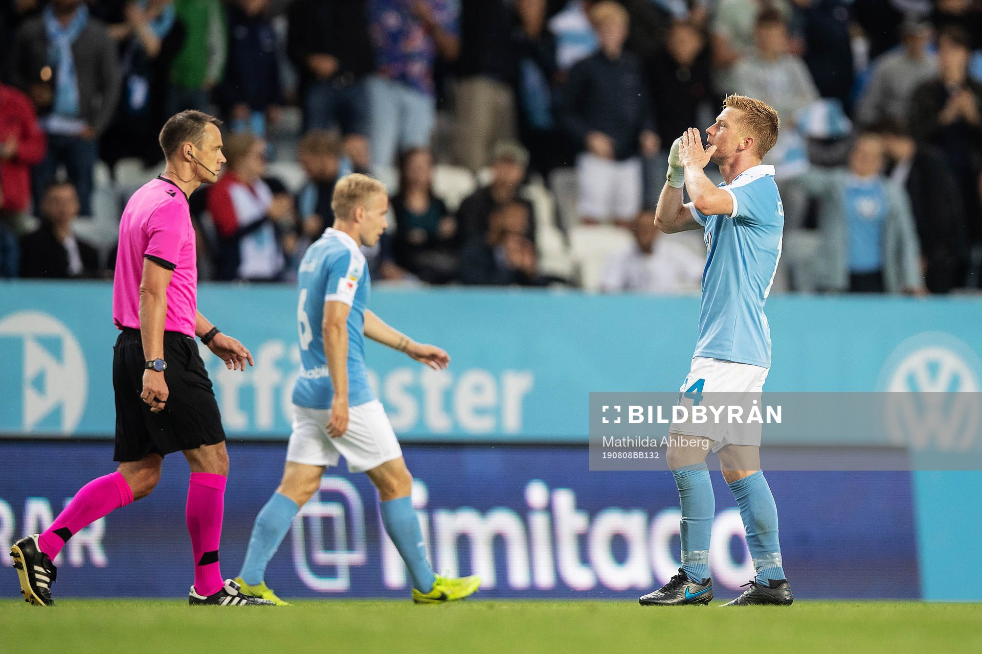 Anders Christiansen of Malmö FF celebrates