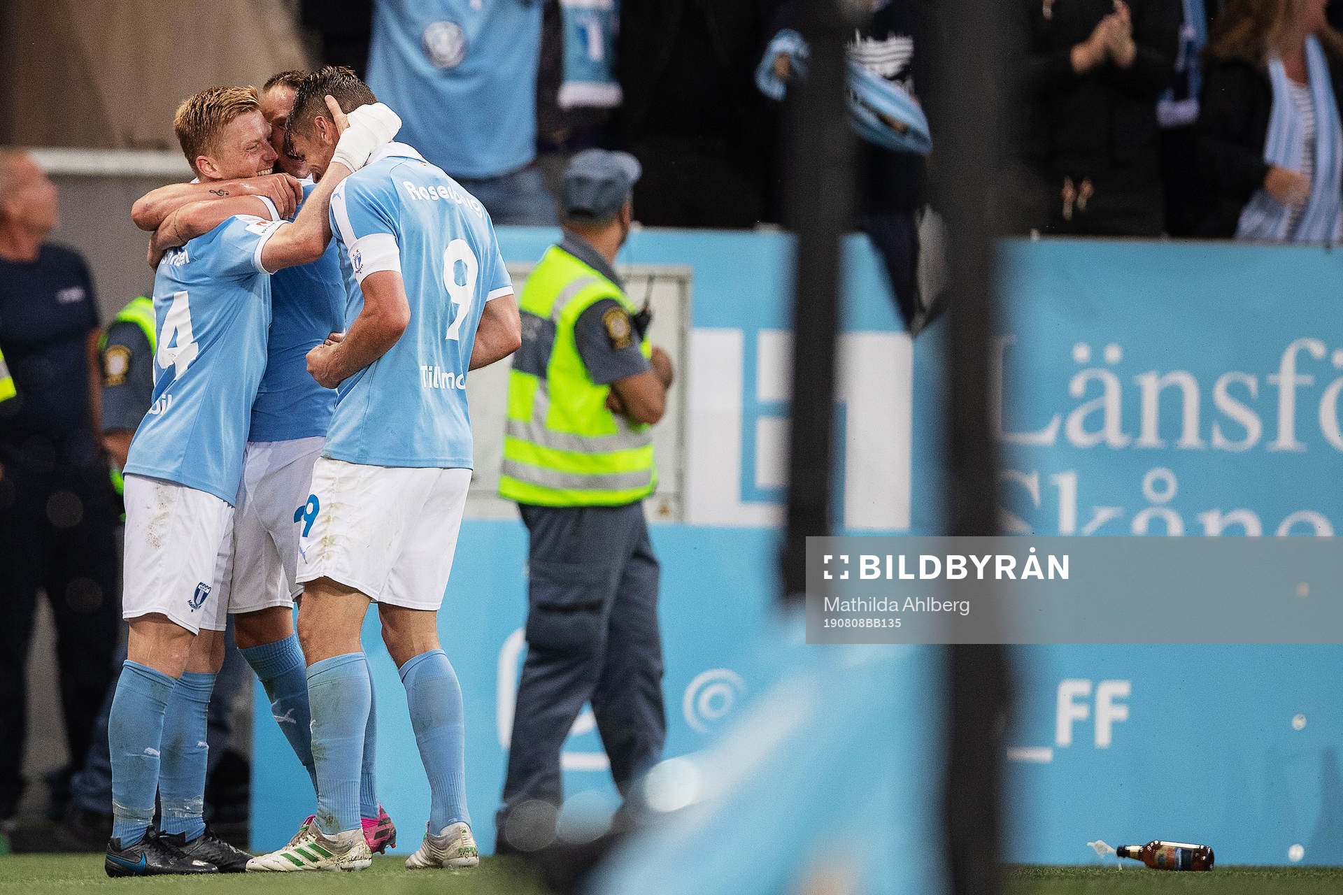 Anders Christiansen of Malmö FF celebrates