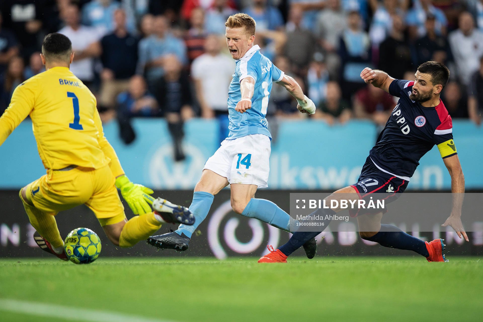 Anders Christiansen of Malmö FF scores 2-0