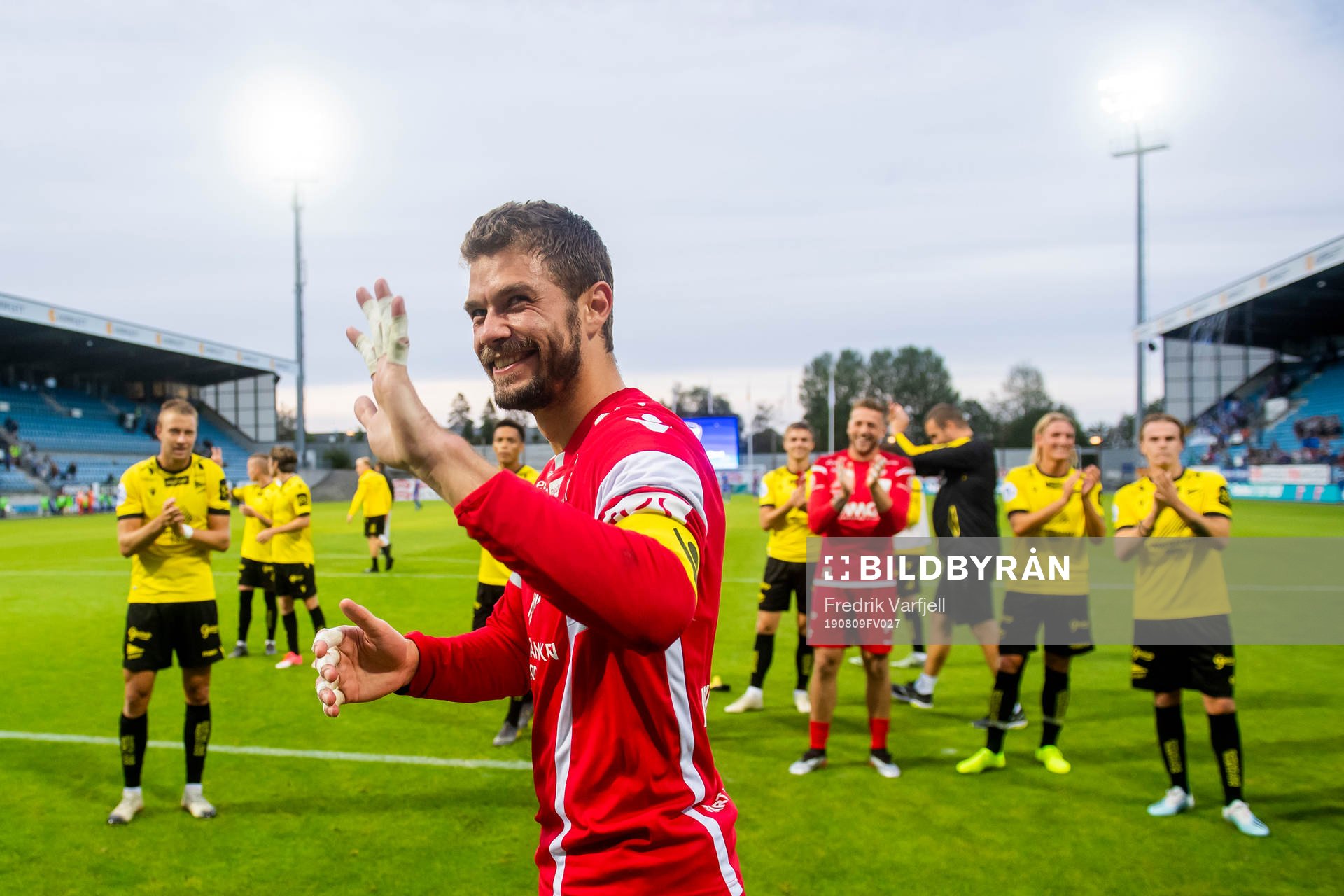 Goalkeeper Jonas Deumeland of Start celebrates with his teammates after the OBOS-ligaen match between Sandefjord and Start on August 9, 2019 in Sandefjord.