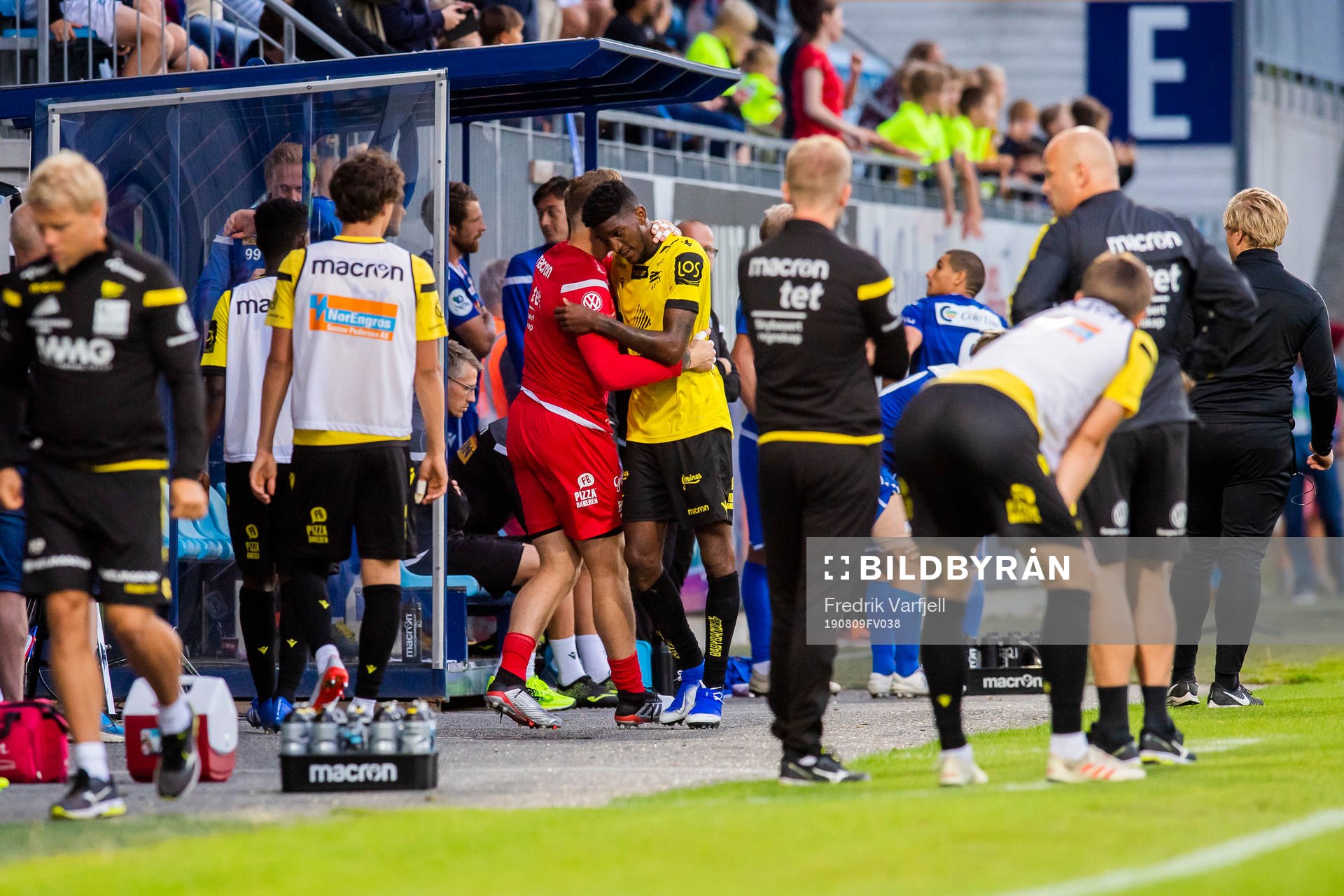 Damion Lowe of Start walks of the picth with a red card