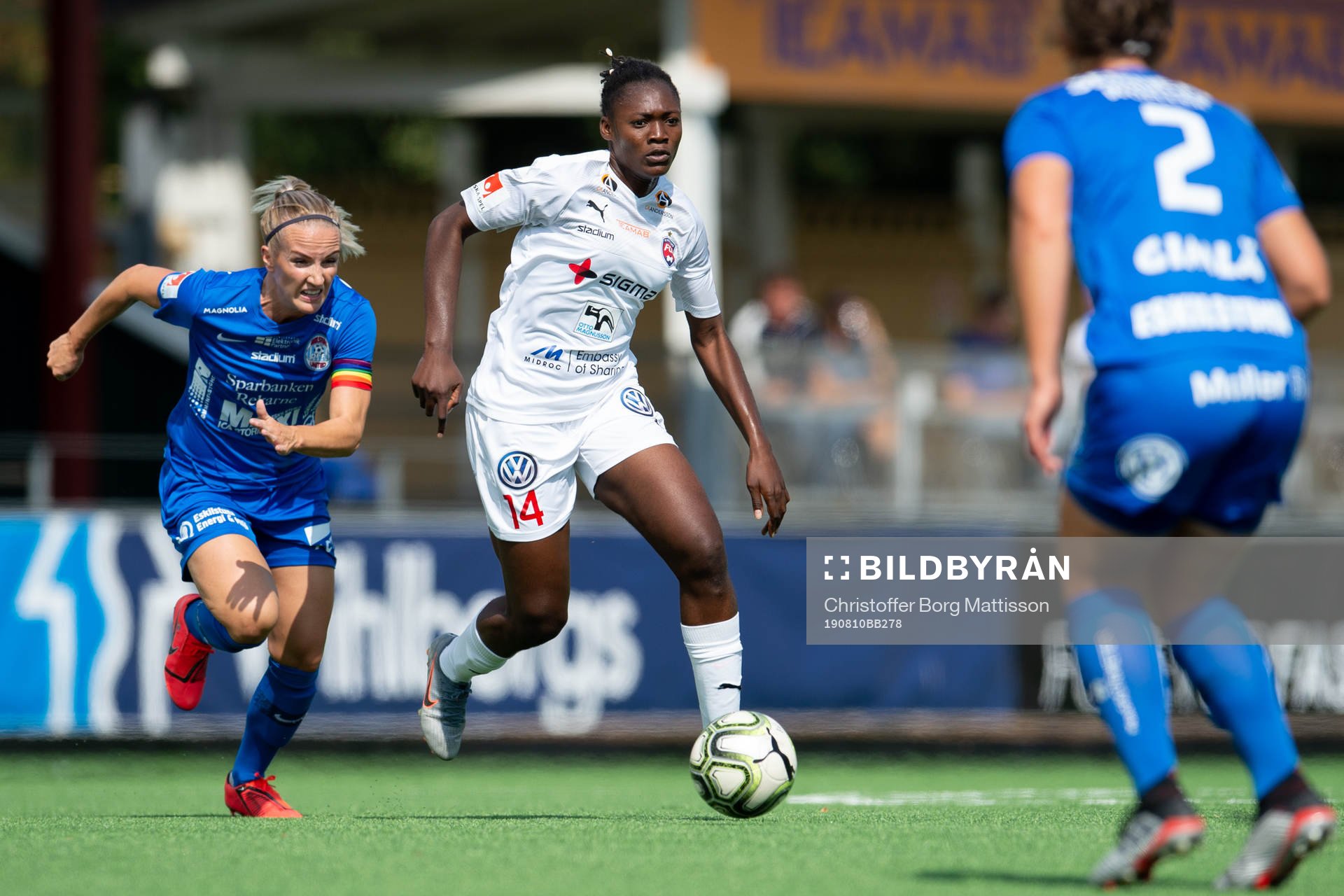 Eskilstunas Petra Johansson jagar Rosengårds Anam Imo