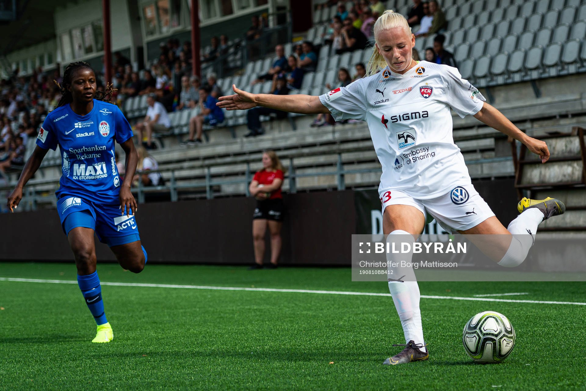 Eskilstunas Ngozi Sonia Okobi och Rosengårds Sofie Svava