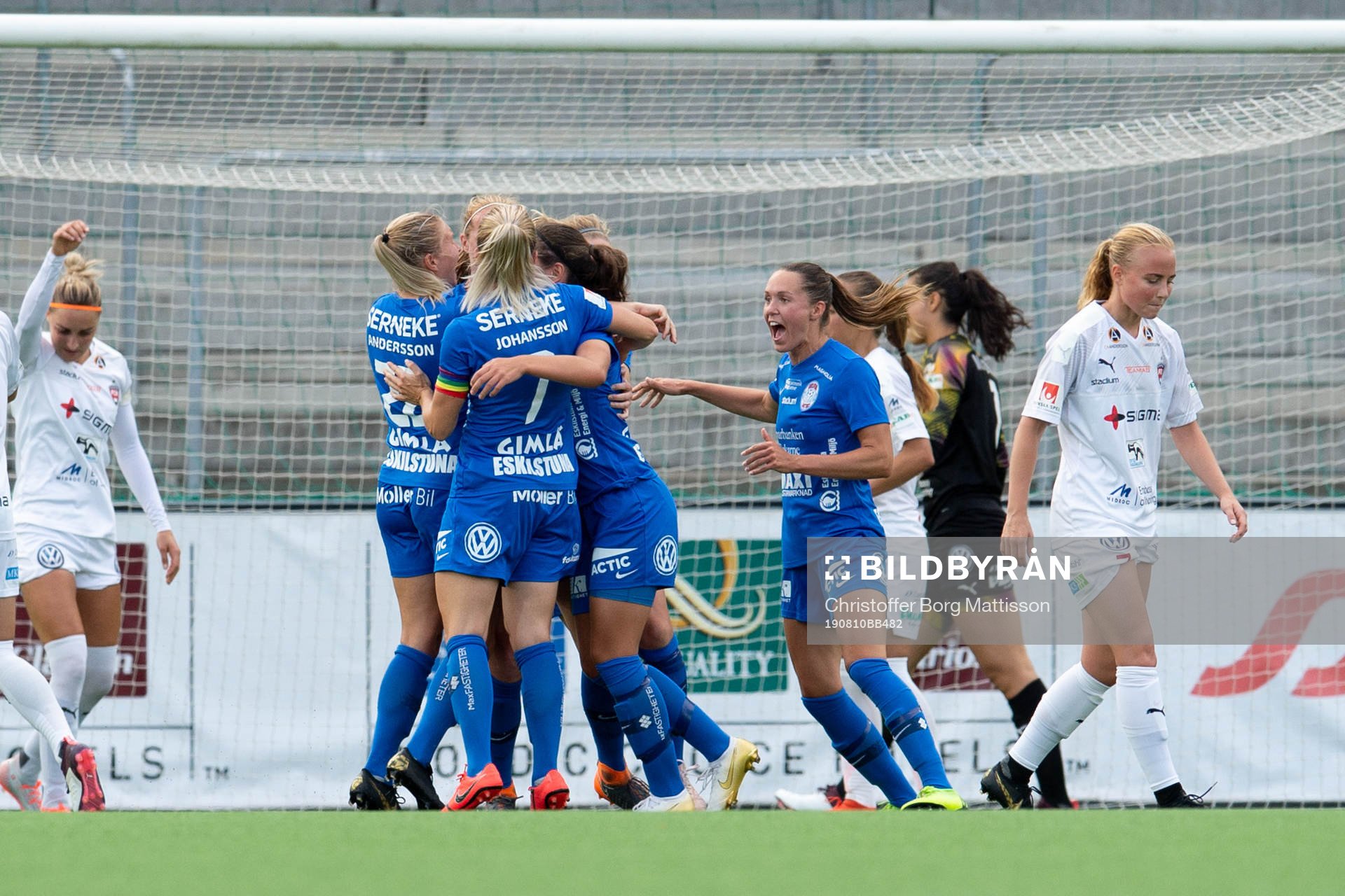 Eskilstunas spelare jublar