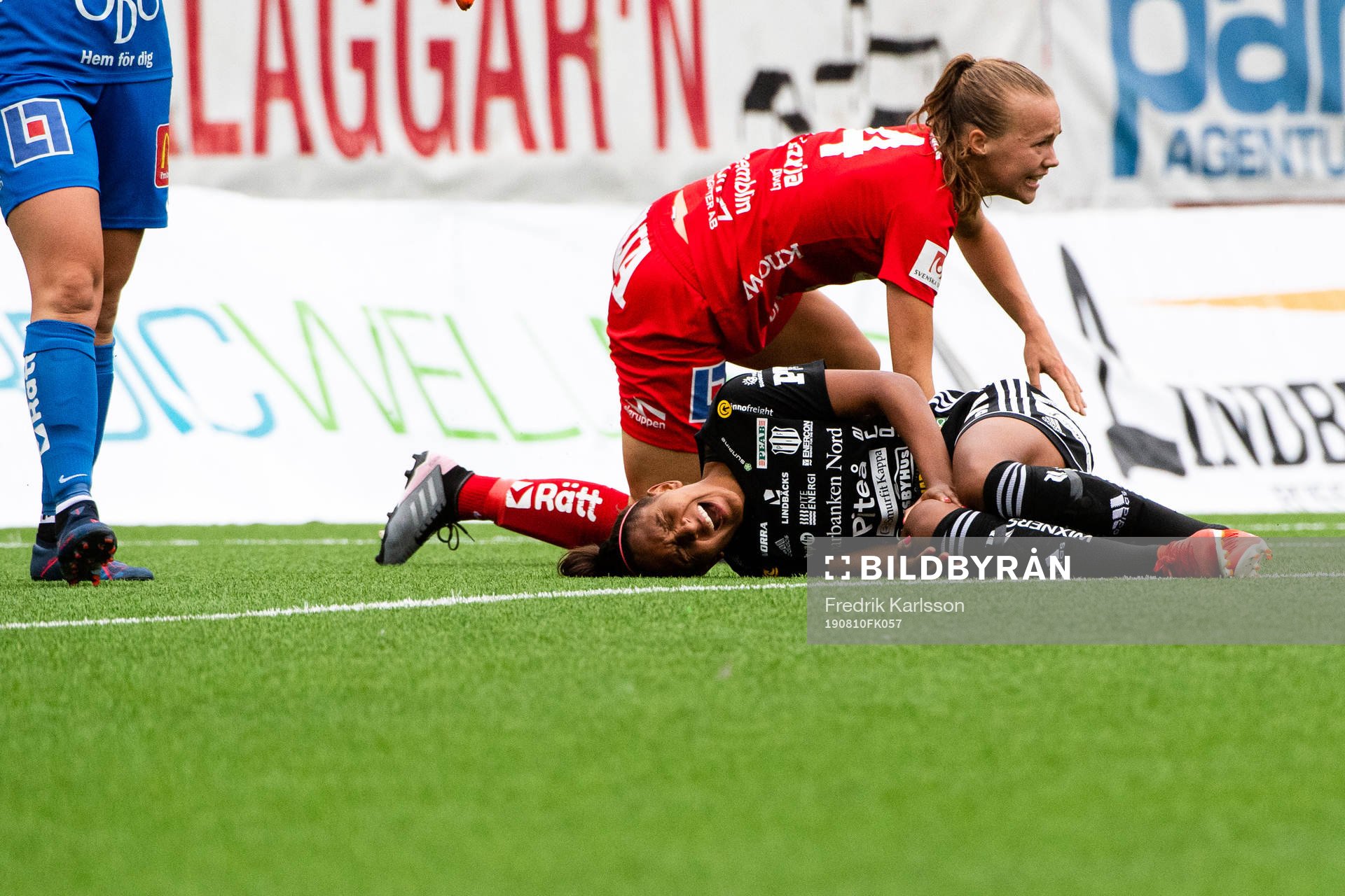 Örebros Frida Abrahamsson och Piteås Madelen Janogy